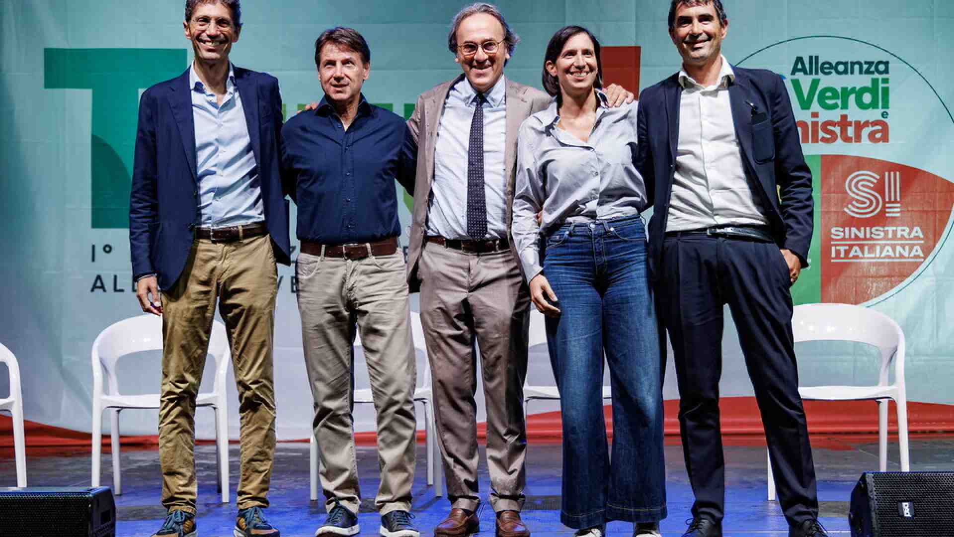 Immagine di I verdi riuniscono il campo largo. Bonelli: “Calenda sì e Renzi no”