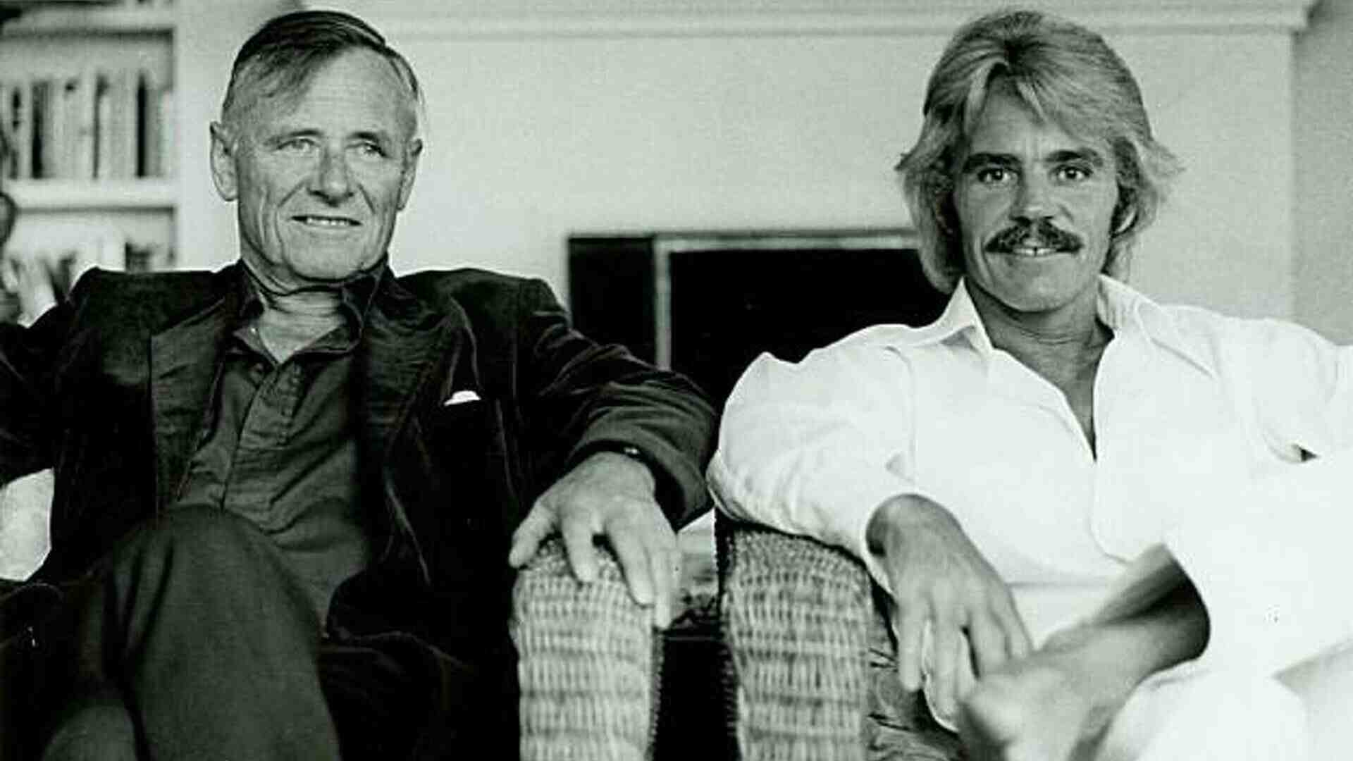 Immagine di L’autobiografia in cui Isherwood narra di se stesso con distacco e indulgenza