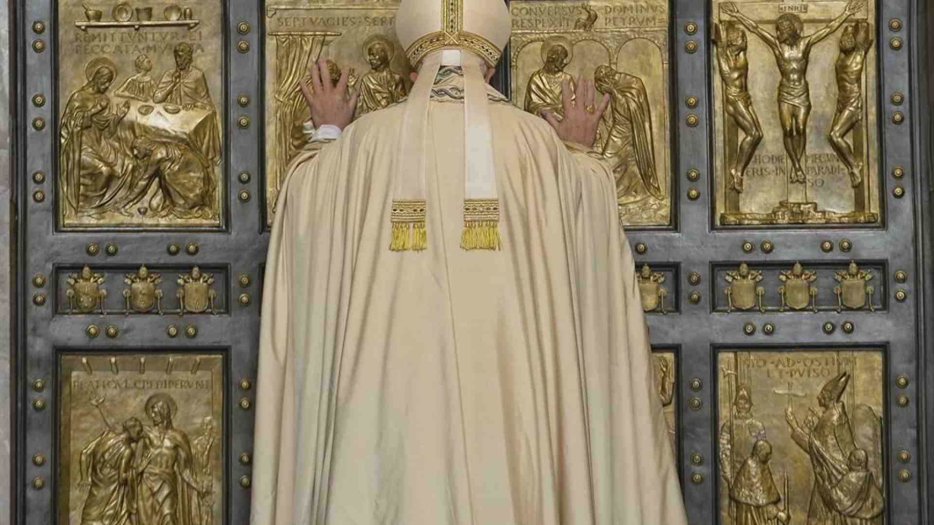 Immagine di La Porta Santa, l'Urbi et Orbi. Tutte le celebrazioni del periodo natalizio