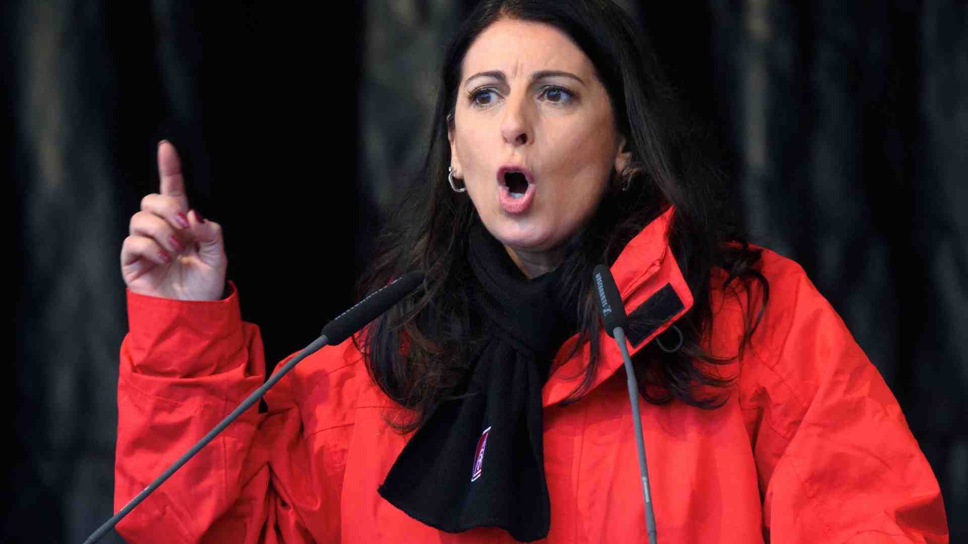 Immagine di Chi è la donna "calabrese" che guida gli scioperi alla Volkswagen