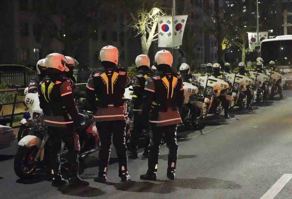 Che succede a Seul con la legge marziale annunciata e revocata in poche ore