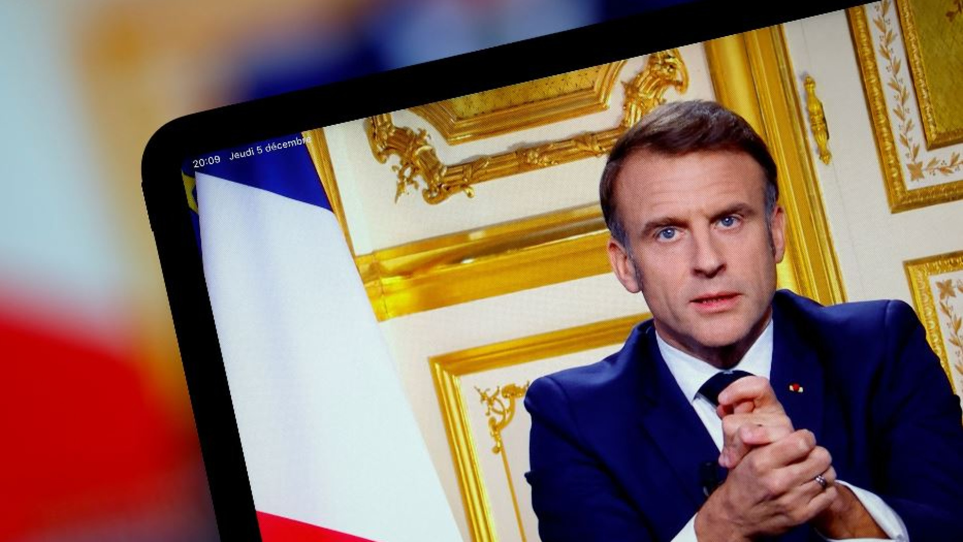 Immagine di Il discorso di Macron: «Non mi dimetto»