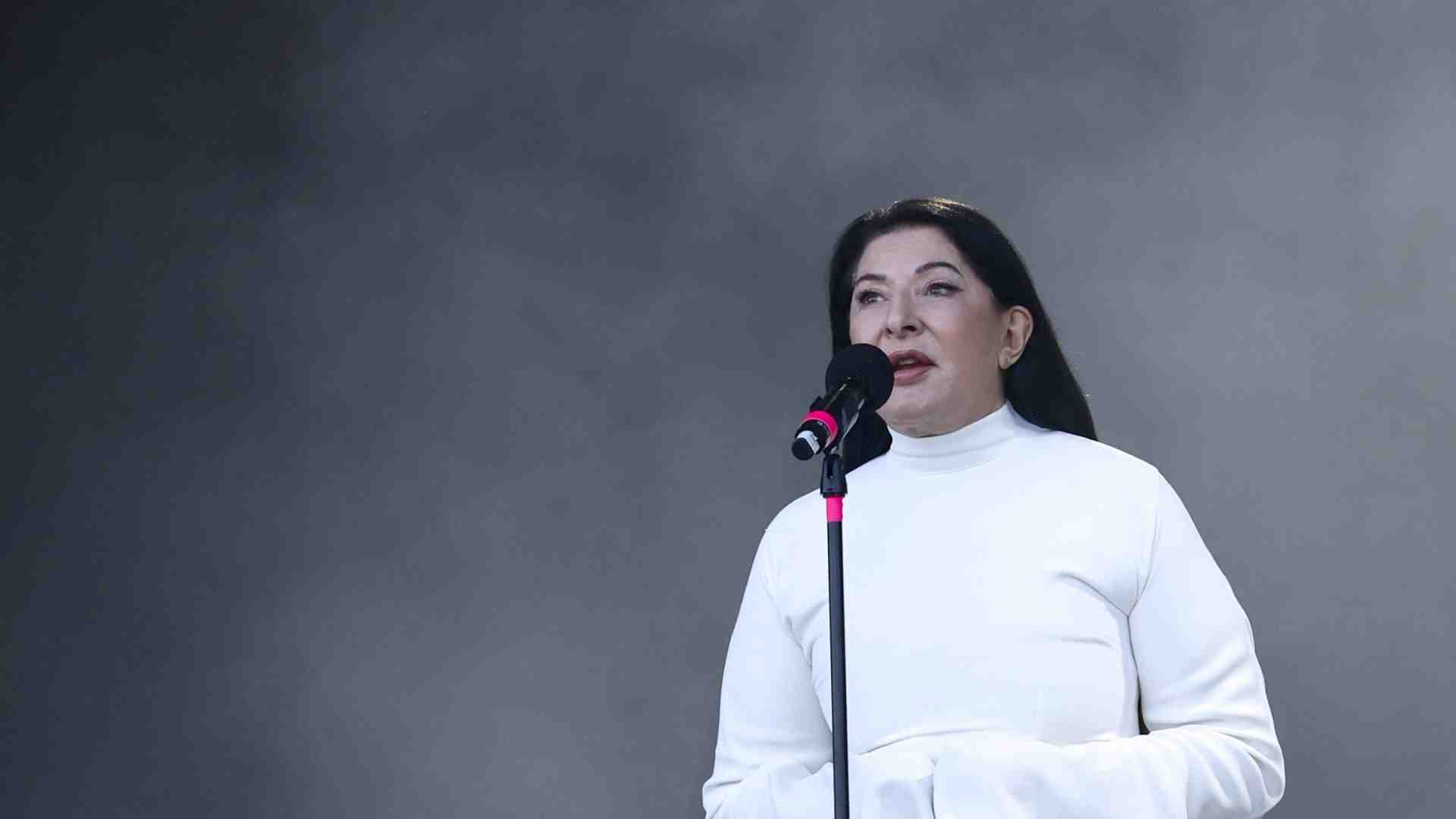 Immagine di Il teatro è dolore estetico. Marina Abramović si racconta