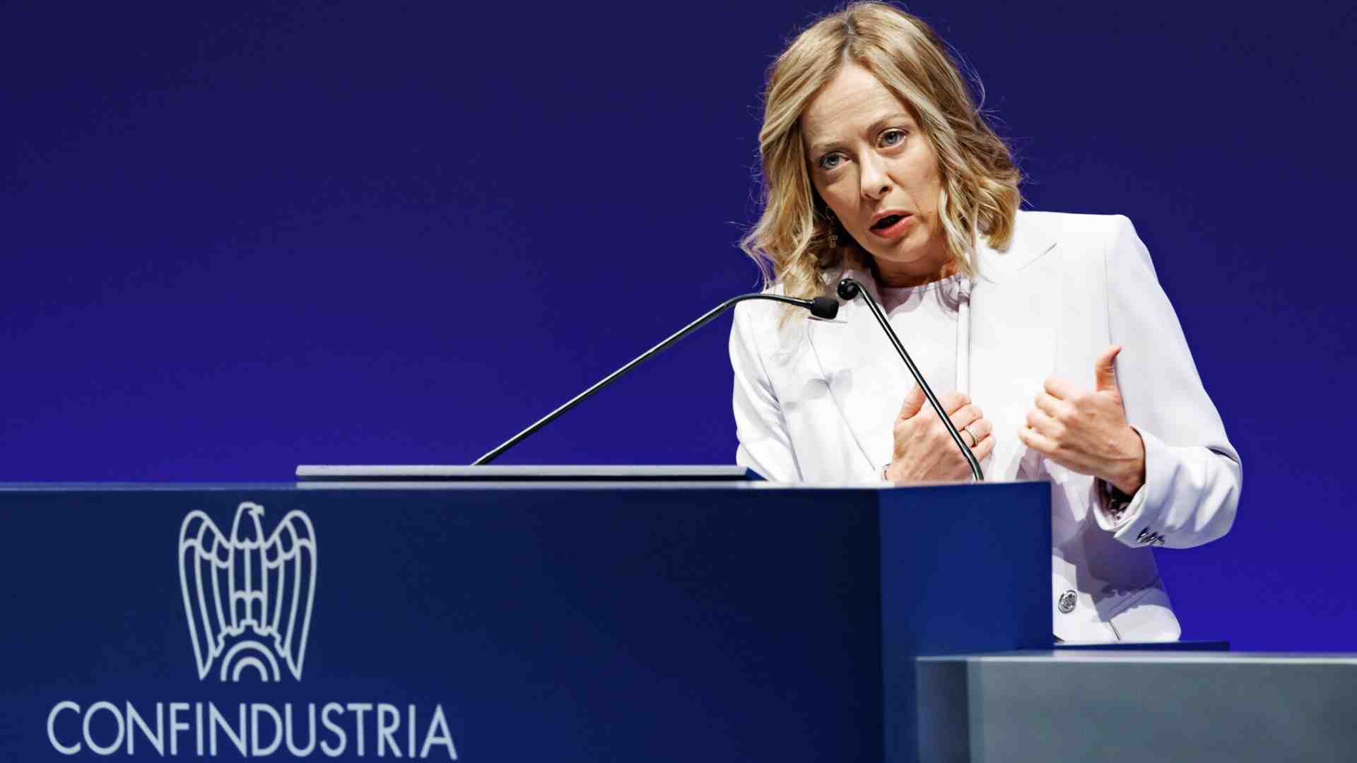 Immagine di Il Sole (24 ore) di Meloni. Le manovre di Confindustria, il risiko in Luiss e l'età Caltagirone