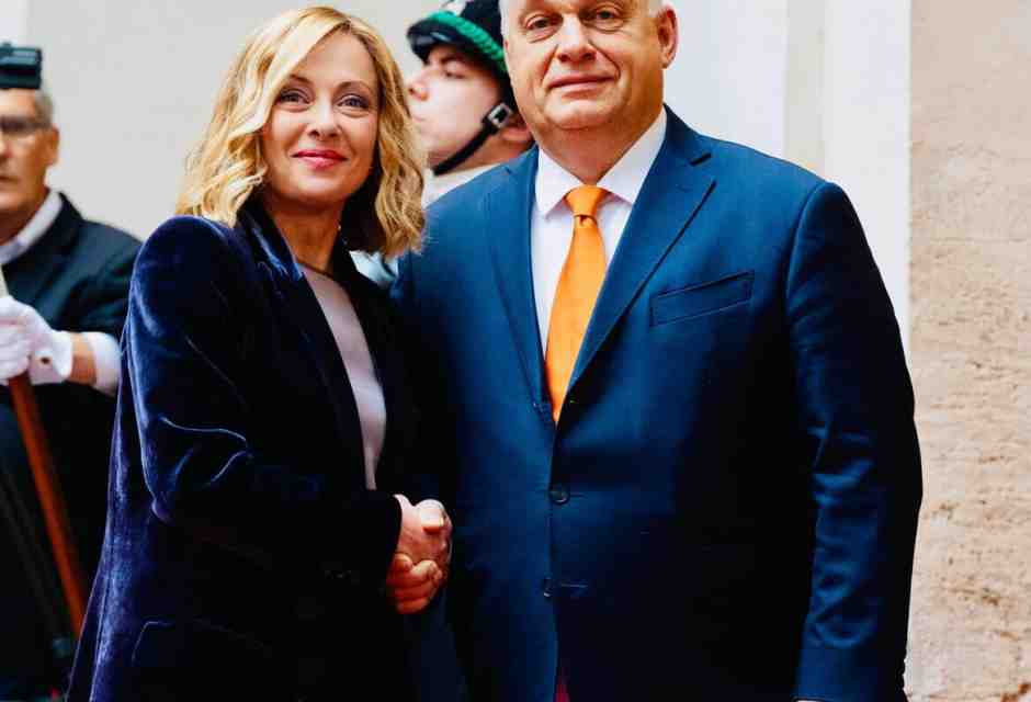 Commissione, Ucraina e perfino migranti: perché Meloni e Orbán sono quasi amici