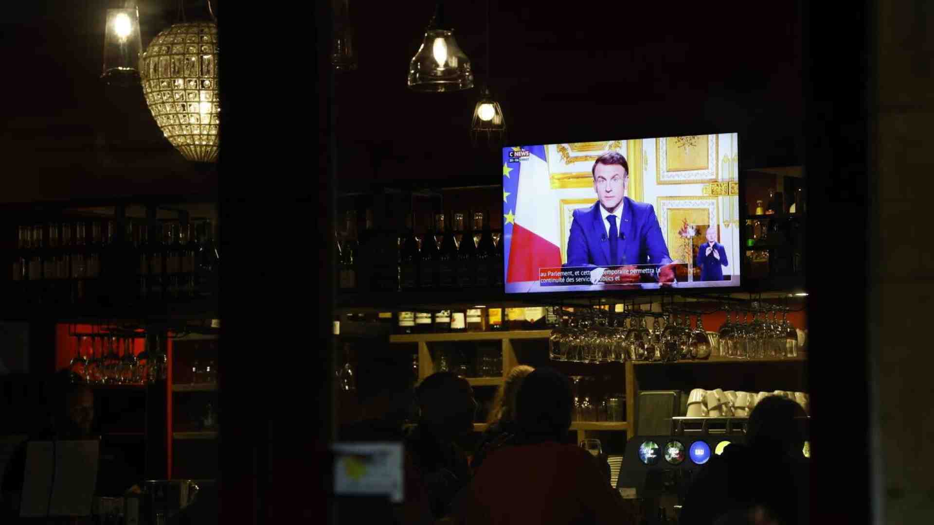 Immagine di L'ipotesi centrista dopo le dimissioni di Barnier in Francia