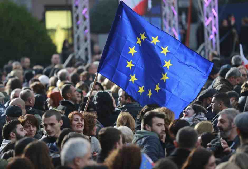 Un sondaggio tra gli europei ci mostra un'Ue frammentata, ma non troppo