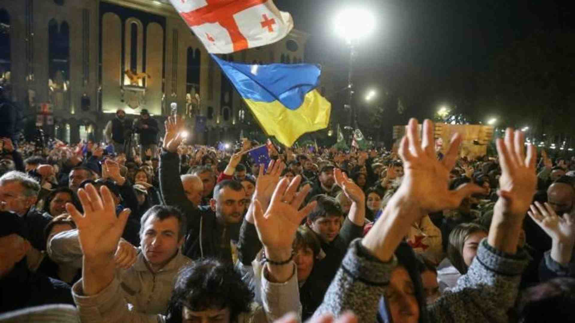 Immagine di Il “sogno georgiano” non spegne il desiderio di Ue. Un’altra notte di scontri