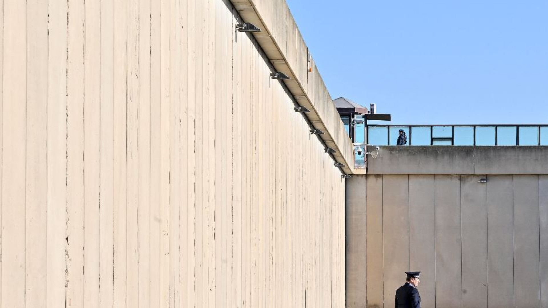 Immagine di Un anno tragico per i suicidi in carcere: già 86 casi nel 2024