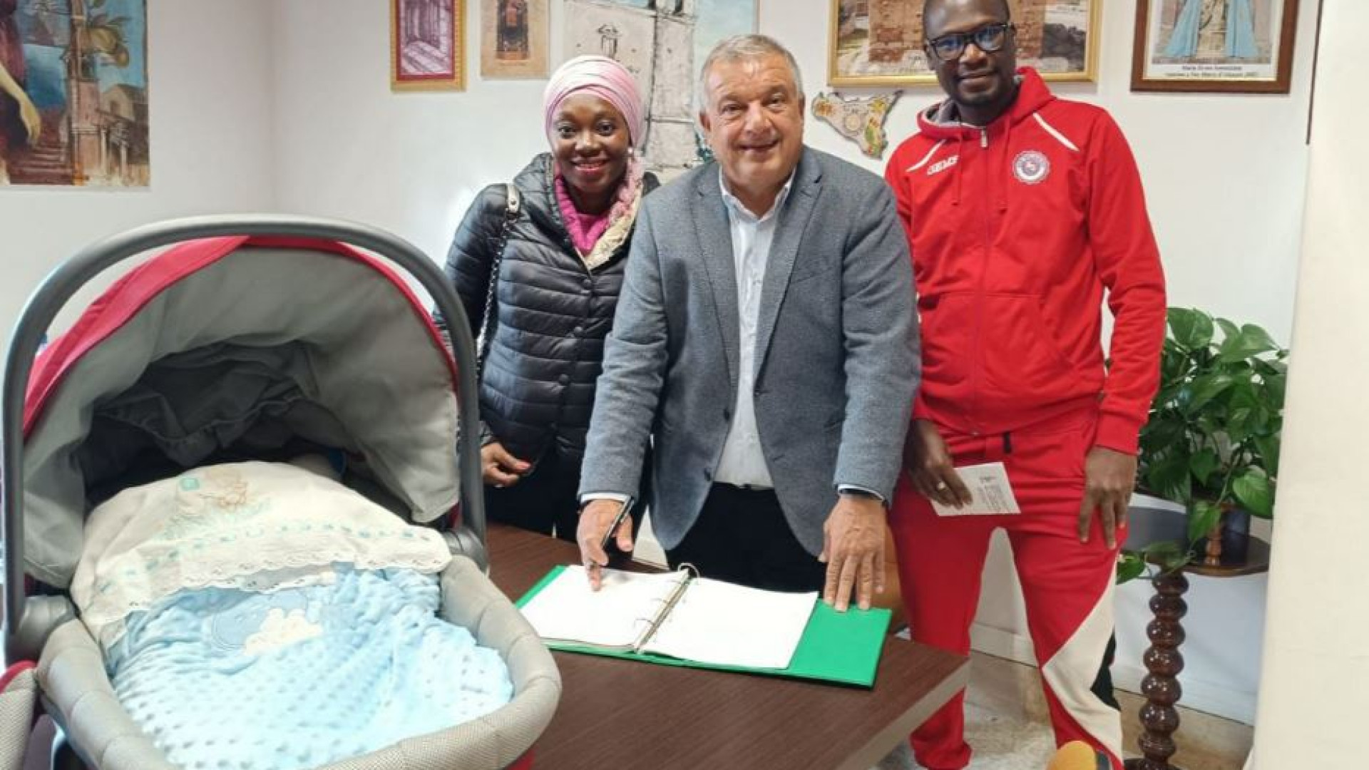 Immagine di I piccoli Comuni “adottano” i migranti. «Una risorsa: li vogliamo fra noi»