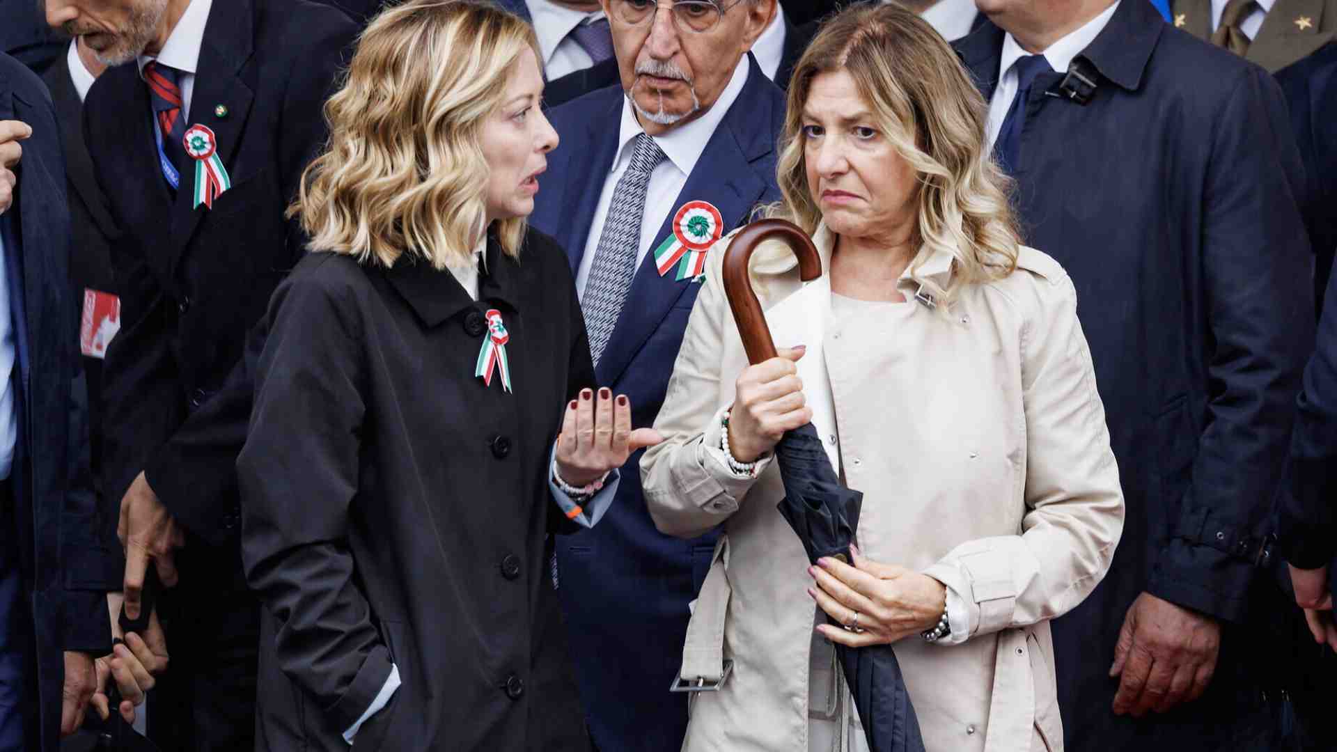 Immagine di Meloni Christmas, una letterina di Natale inviata da Patrizia Scurti (e ritirata) manda in panne Chigi