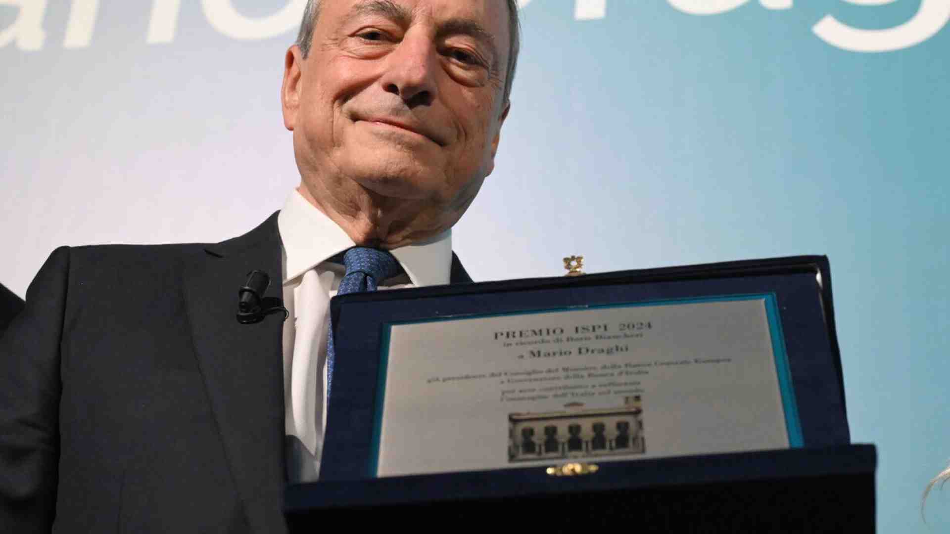 Immagine di Il monito di Draghi: "Non ci sono più leader a guidare l'Europa"