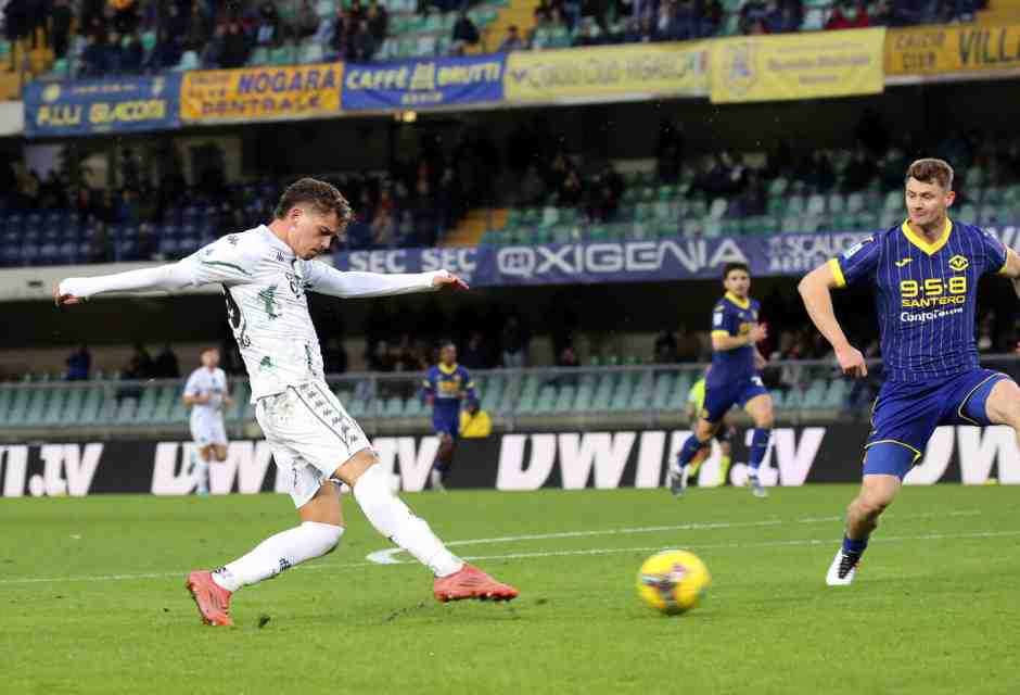L'attaccante dell'Empoli Sebastiano Esposito (foto LaPresse)