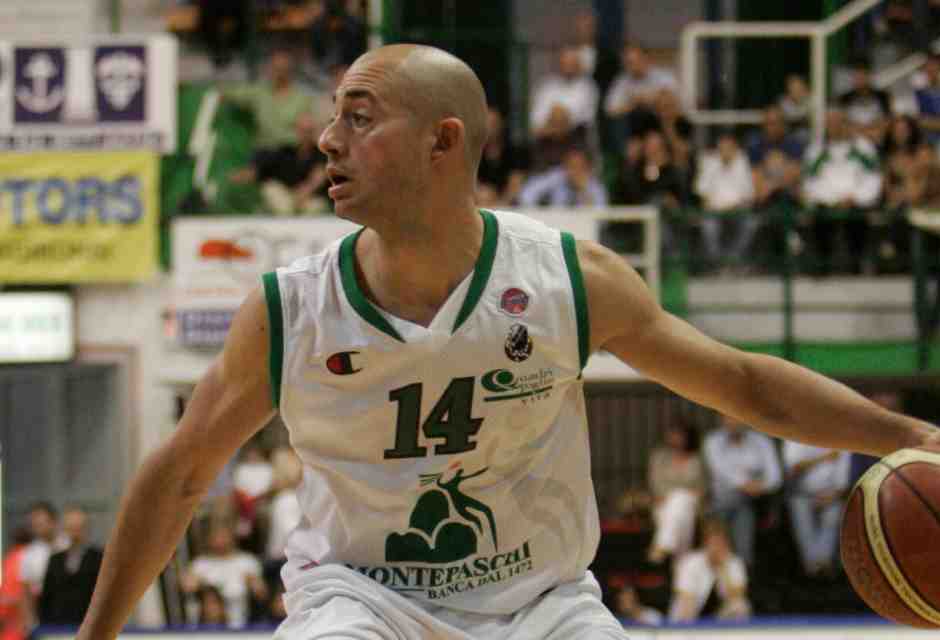 Rodolfo Rombaldoni ai tempi dello scudetto con la Montepaschi Siena nel 2007 (foto LaPresse)