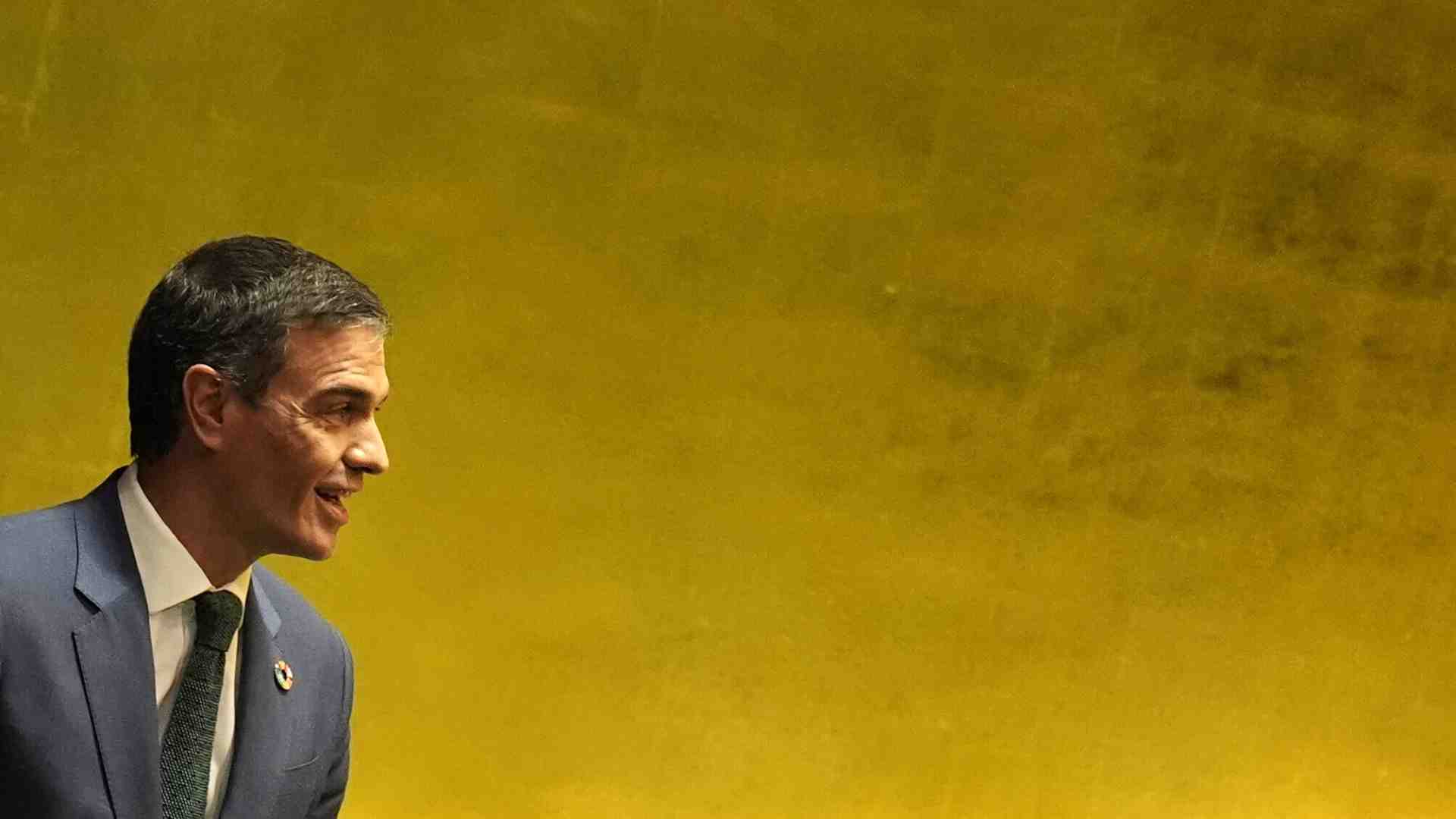 Immagine di Lezioni spagnole sulle auto. Perché Elkann scommette su Sánchez