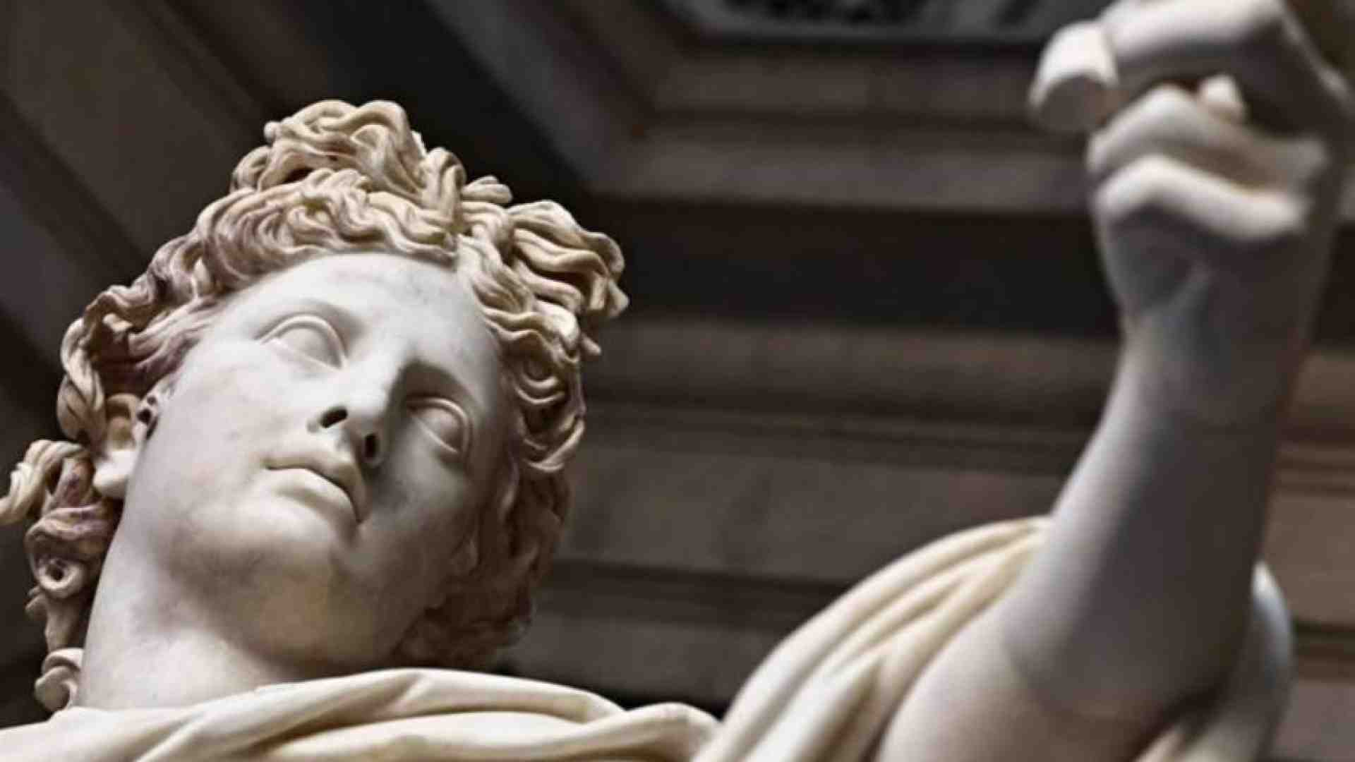 Immagine di Cosa ci indica la mano ricostruita dell’Apollo del Belvedere