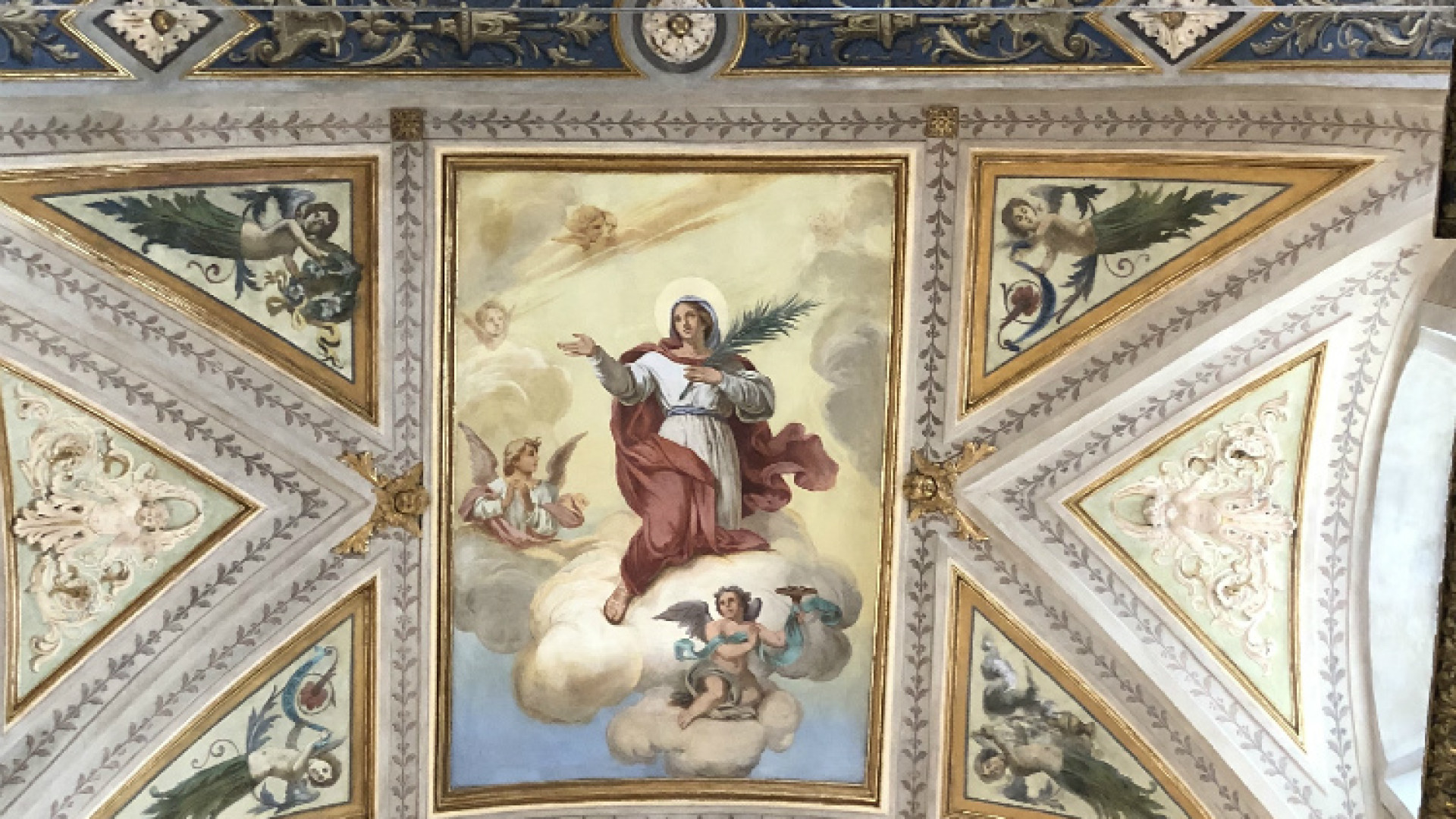Immagine di Chiesa di S. Lucia: bellezza e devozione in un’opera a più voci