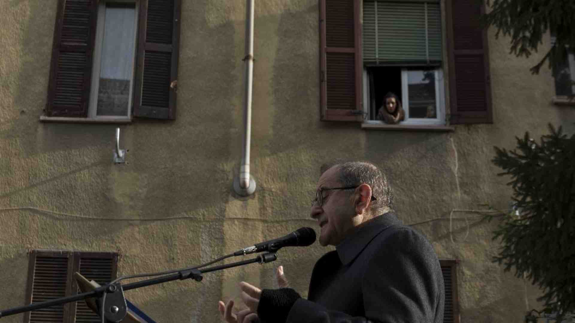 Immagine di Delpini: emergenza casa, nasce il Fondo Schuster. Dalla diocesi 1 mln di euro