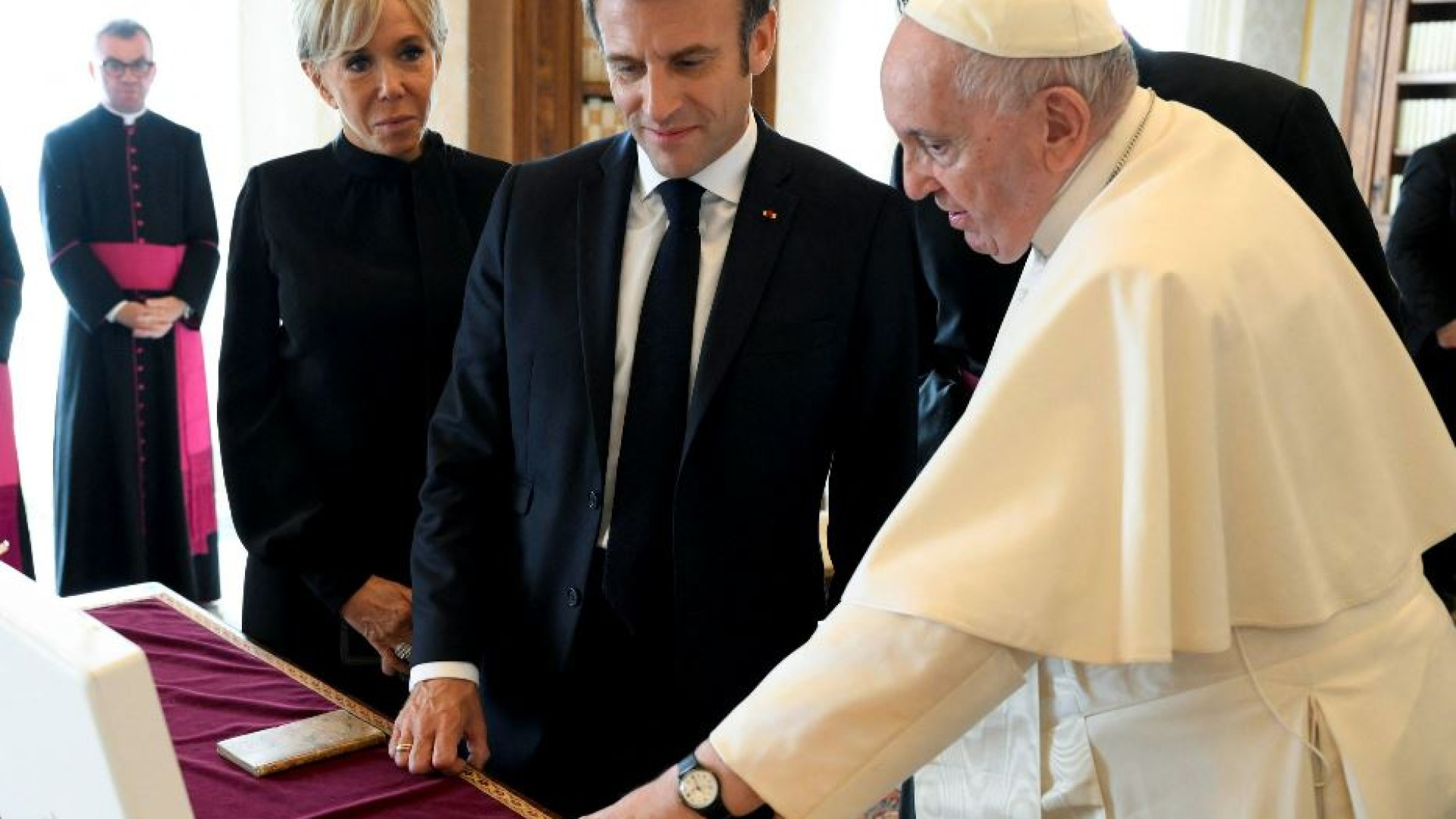 Immagine di Francesco primo Papa in Corsica. Perché ci va, cosa farà