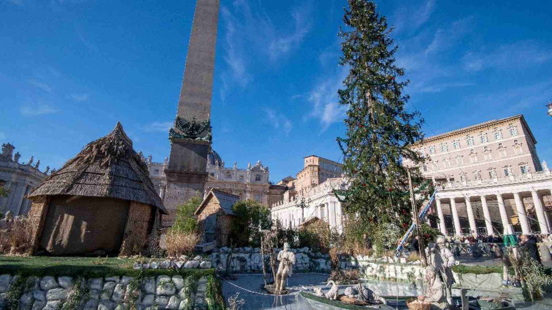 Immagine di Albero o presepe? Perché scegliere, meglio tutti e due