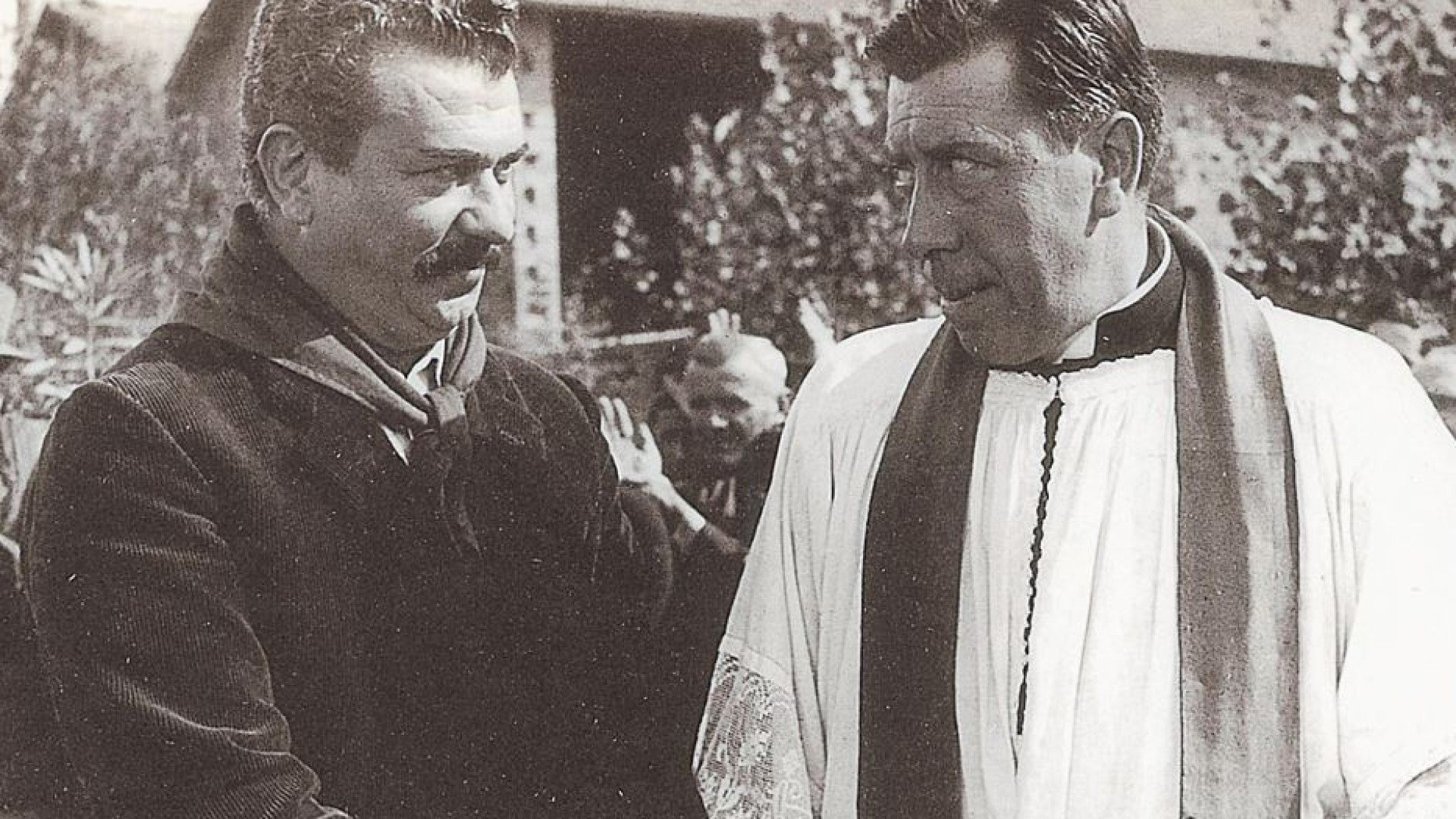 Immagine di Peppone, l'ignoranza dei poveri e il lapis contro la vergogna