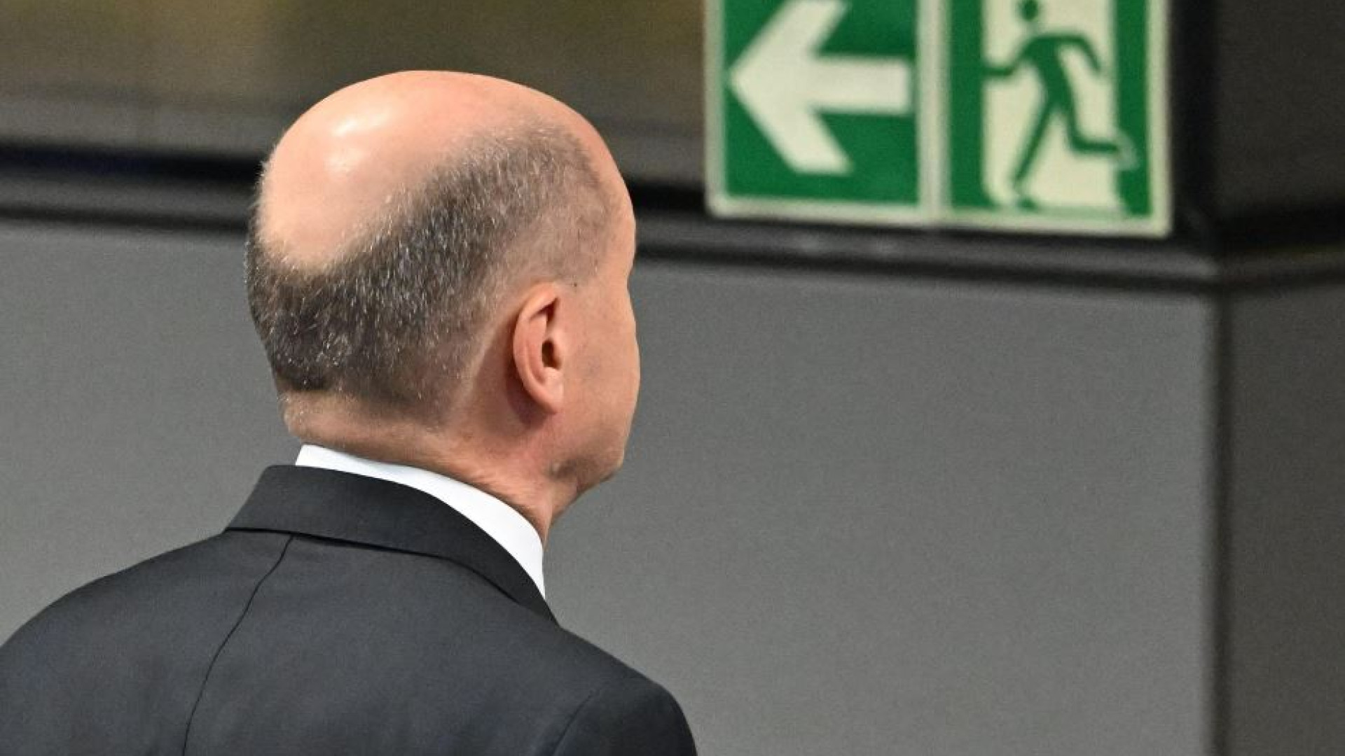 Immagine di Scholz getta la spugna, in Germania è crisi di governo: si vota a febbraio
