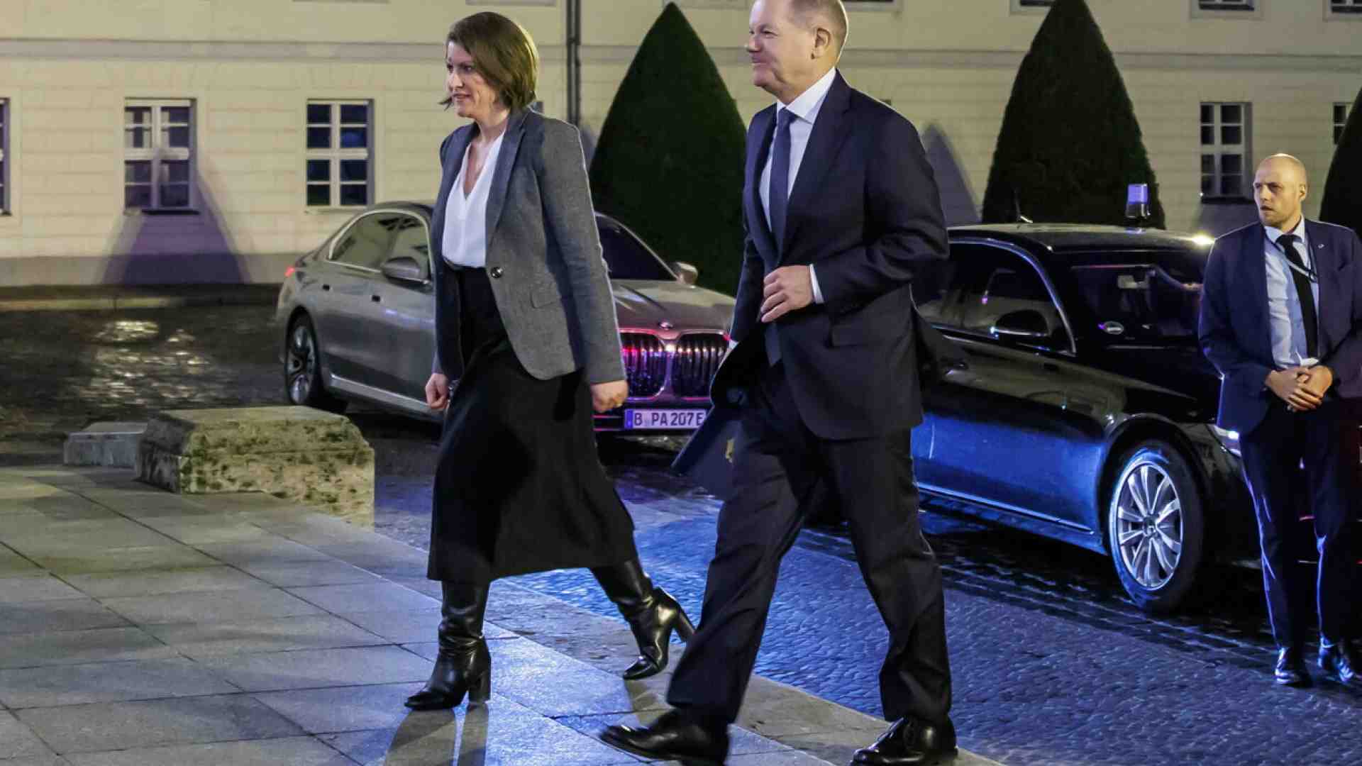 Immagine di Scholz affondato: la Germania al voto a febbraio