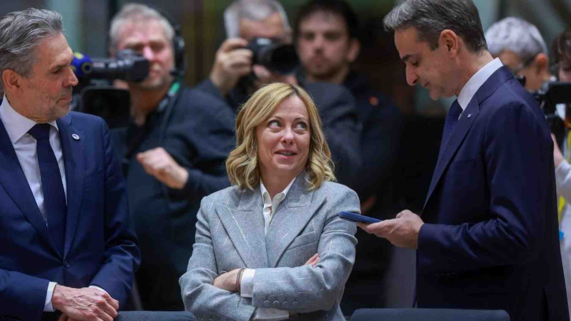 Immagine di Ue, verso «soluzioni innovative» da marzo. Meloni, con febbre, lascia lavori