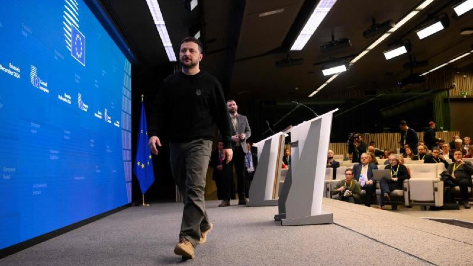 Immagine di Zelensky: «Putin è un pazzo. L'Ue non basta, ci serve l’aiuto Usa»