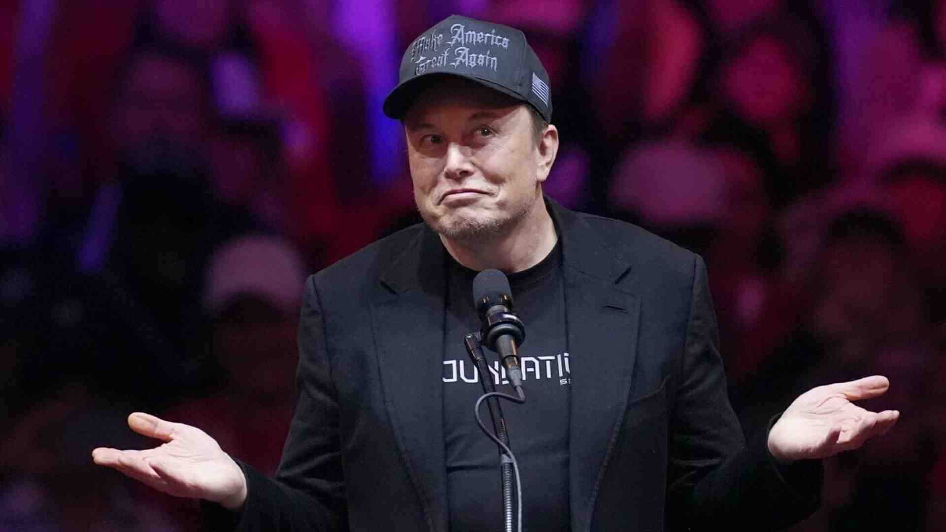 Immagine di Musk già detta l’agenda Trump. La prima ingerenza sullo shutdown