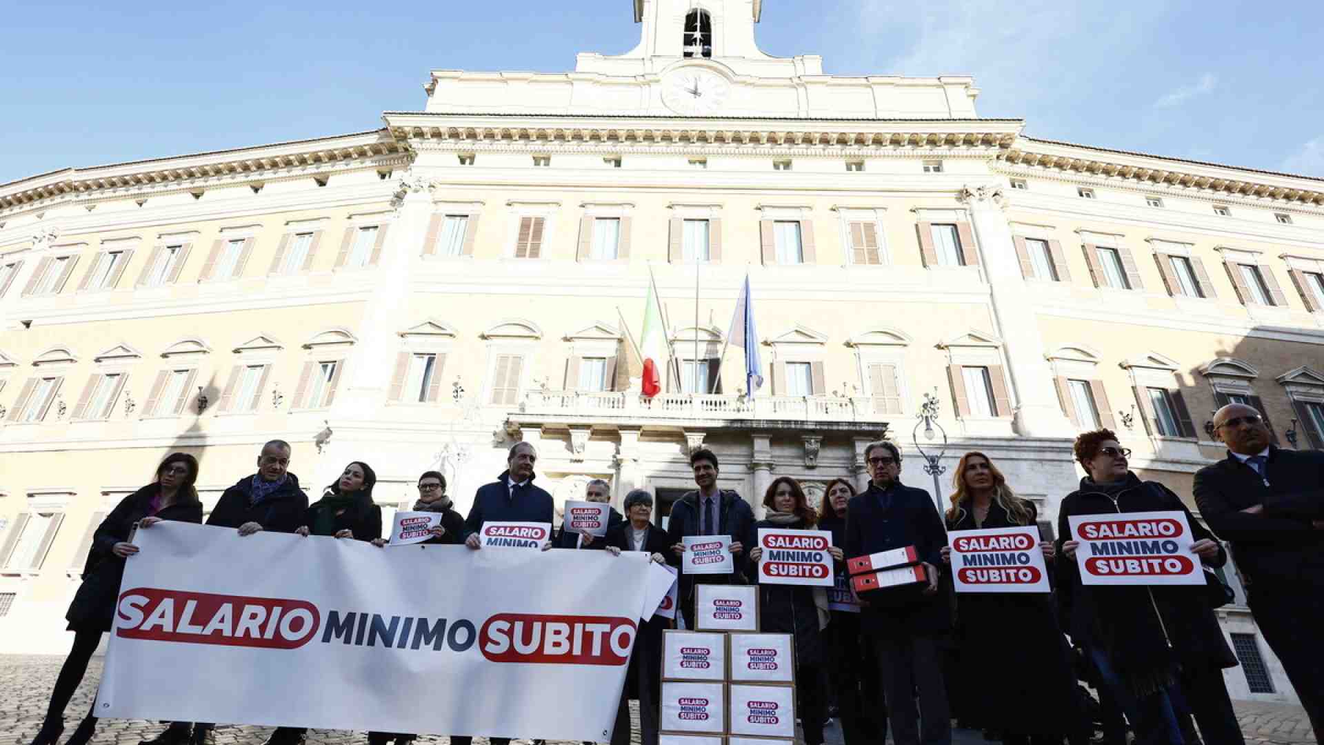 Immagine di Manovra tombolata. L'assalto ai cigni del Mef e all'ex capo di gabinetto di Fraccaro