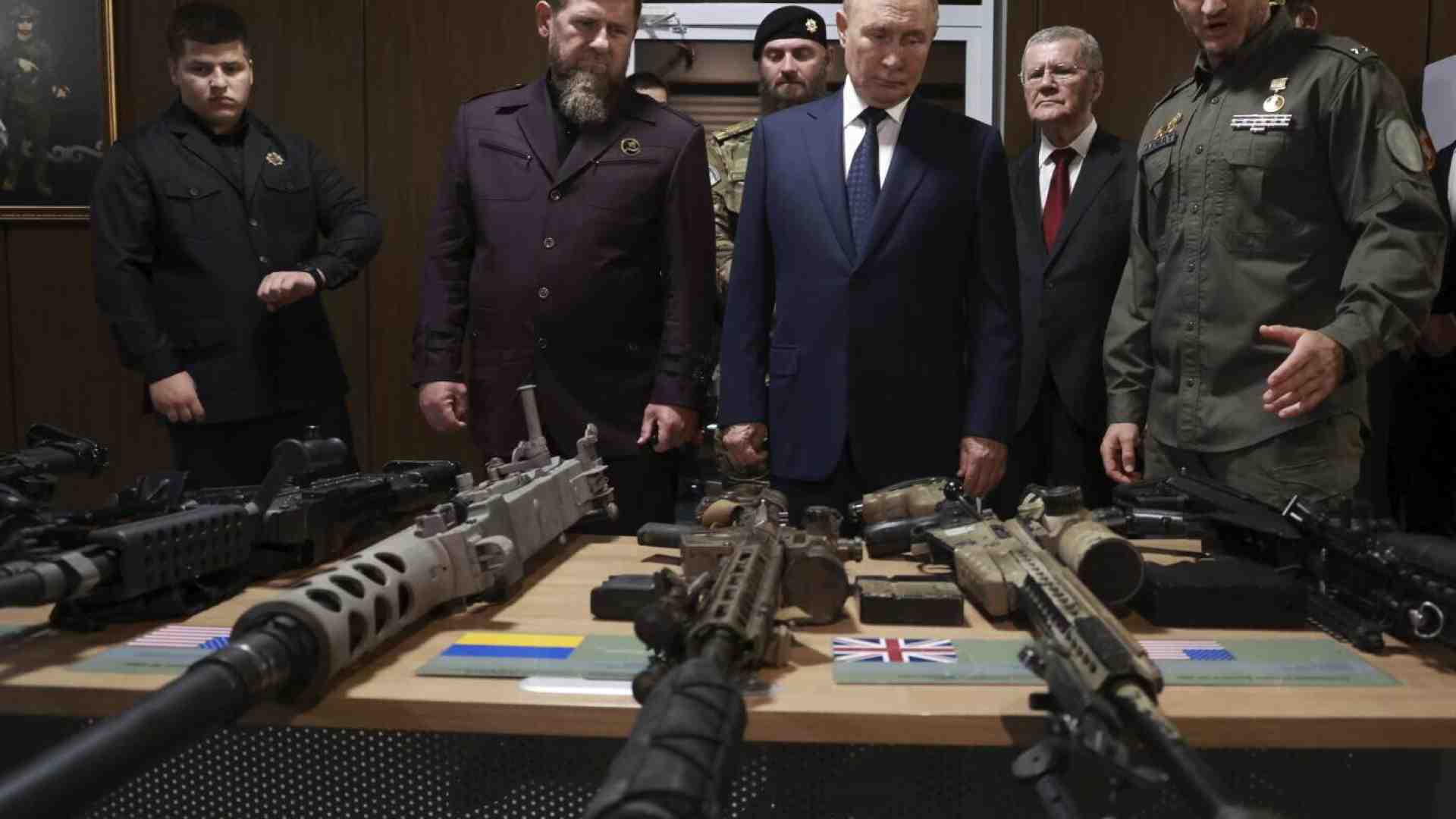 Immagine di Kadyrov è la voce di Putin con Julani