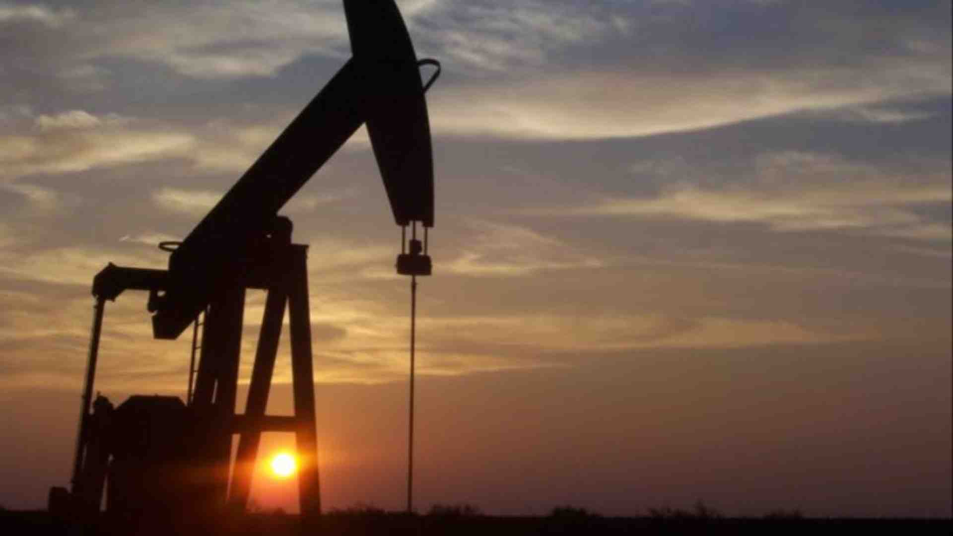 Immagine di Retromarcia dei colossi dell’energia: tornano a investire sulle fonti fossili