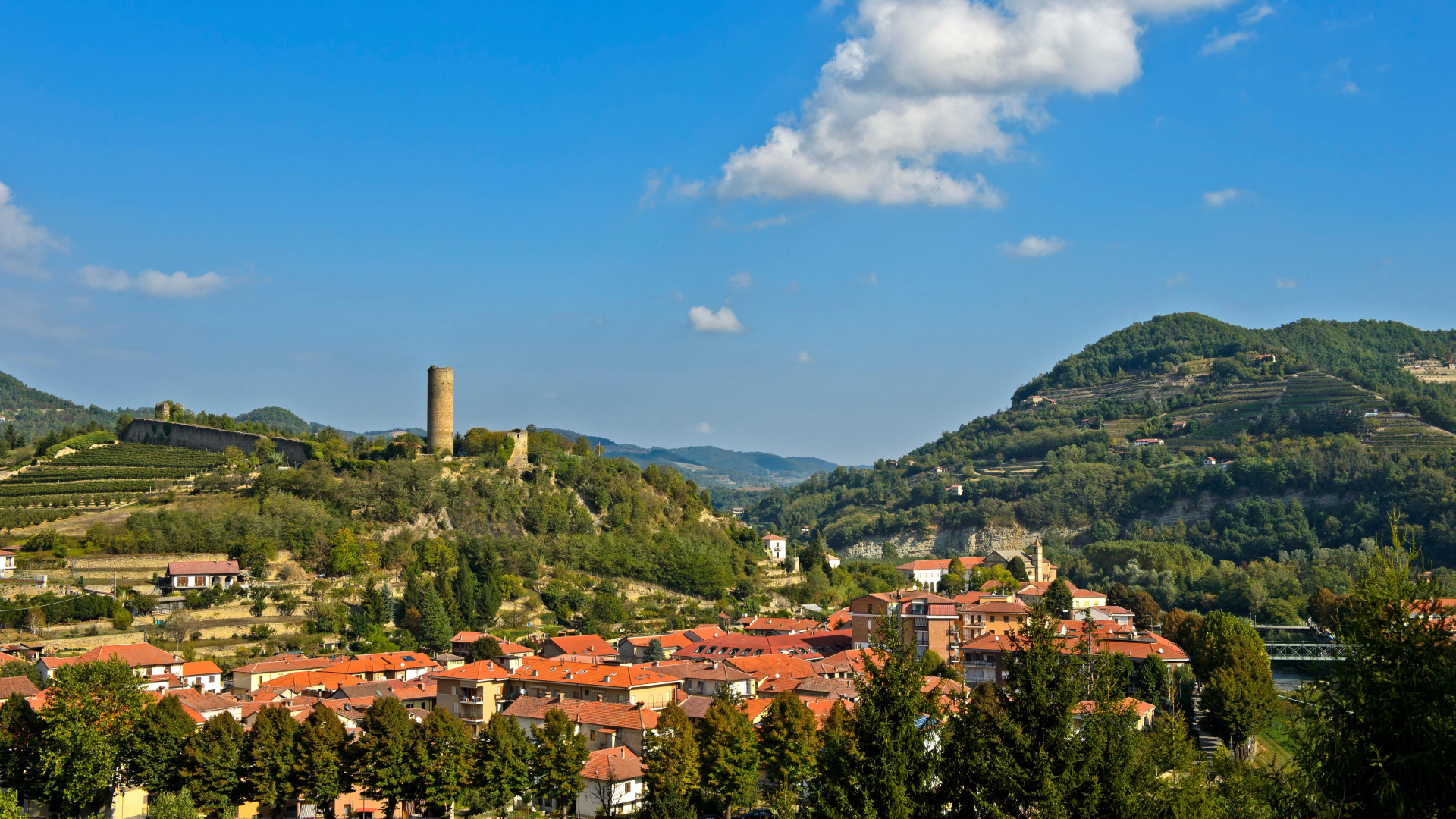 Immagine di Ai dipendenti un bonus da 500 euro. Ma solo per i negozi del borgo