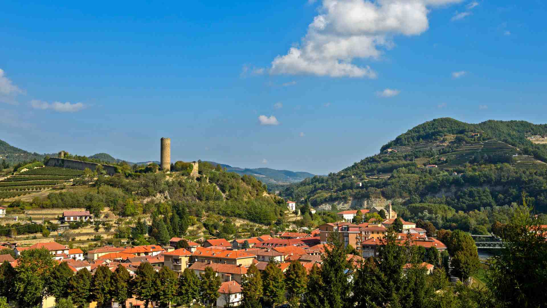 Immagine di Ai dipendenti un bonus da 500 euro. Ma solo per i negozi del borgo