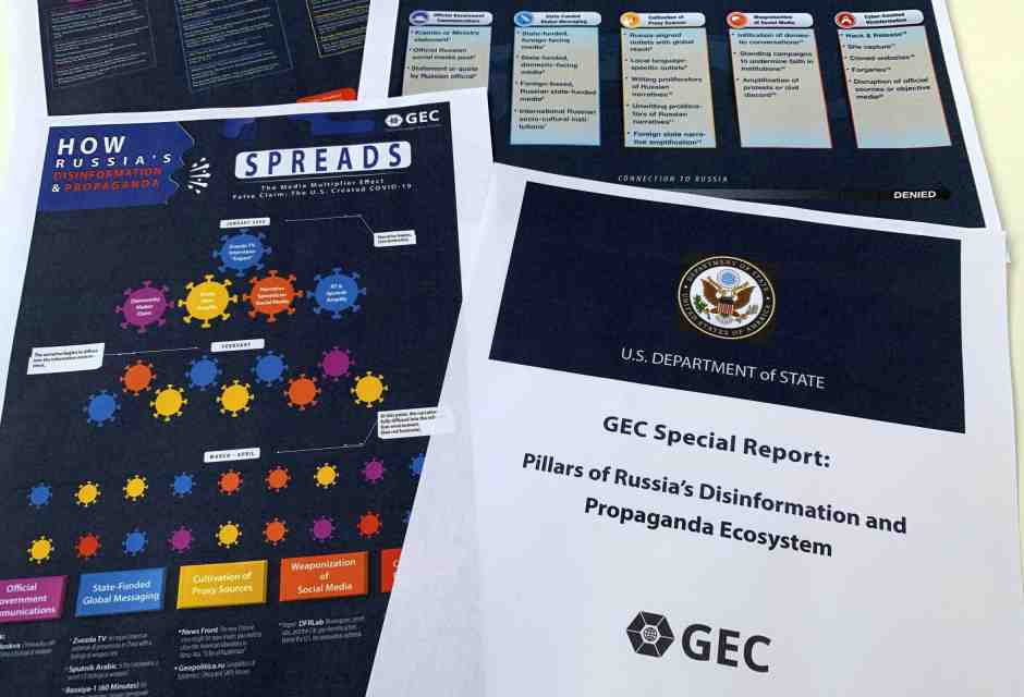 Pages from Gec (LaPresse)