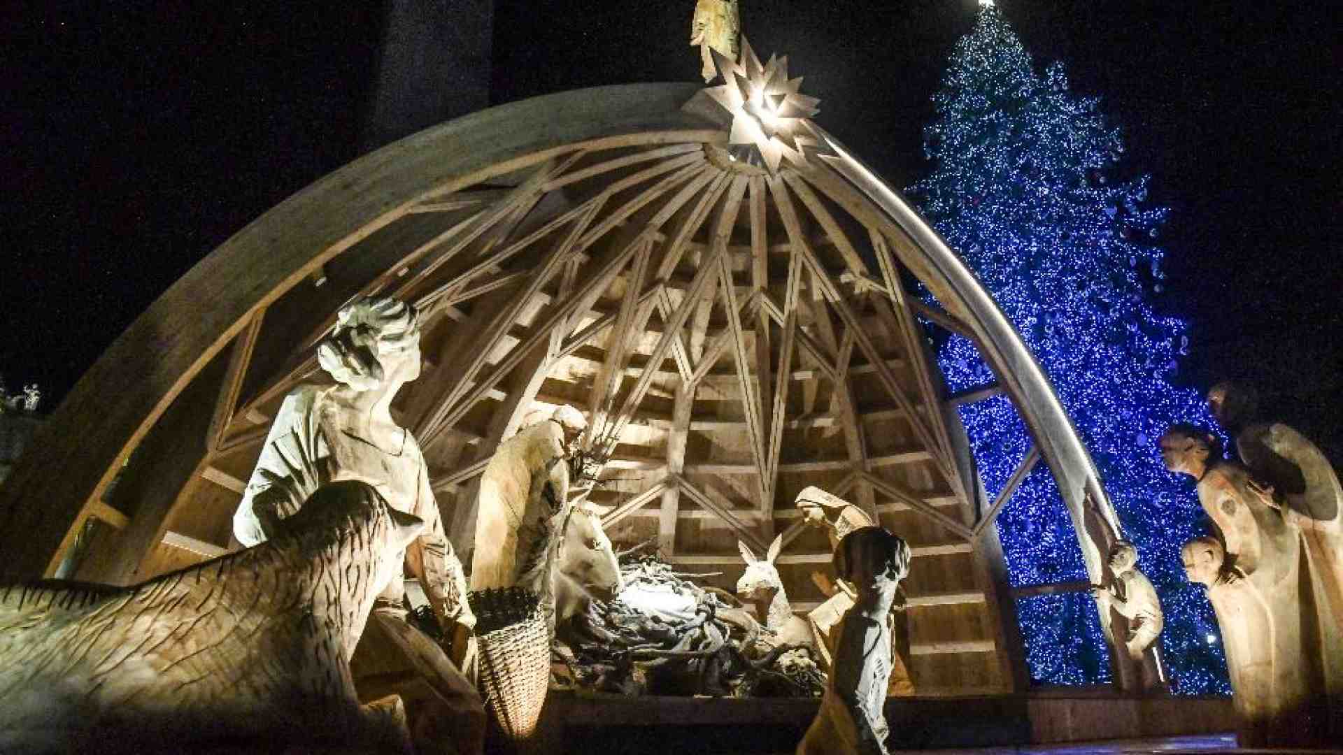 Immagine di Da sant'Agostino a Wojtyla la preghiera nel tempo di Natale