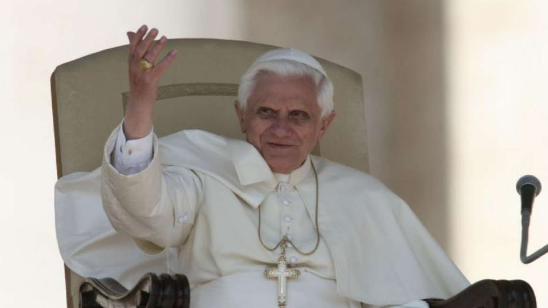 Immagine di Ouellet: «Benedetto XVI, faro dei nostri tempi difficili»