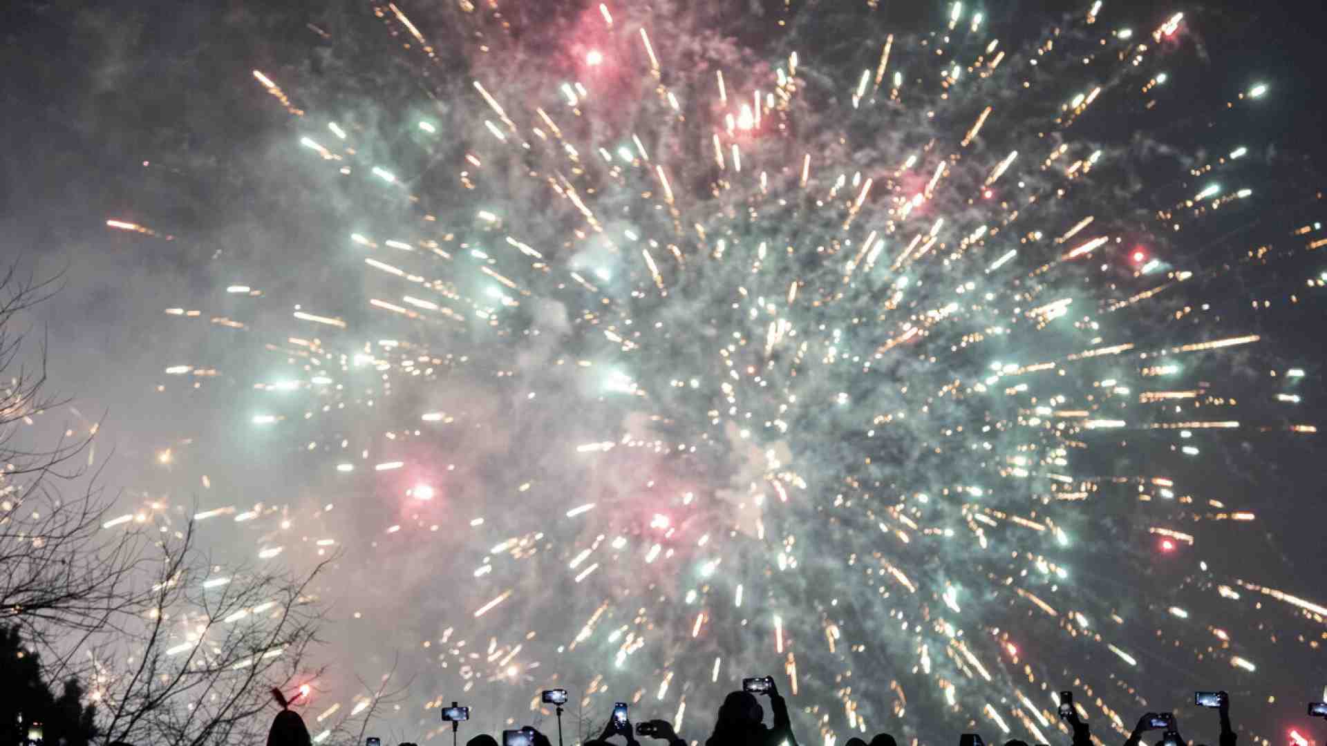 Immagine di Nessun morto per Capodanno, ma feriti da record
