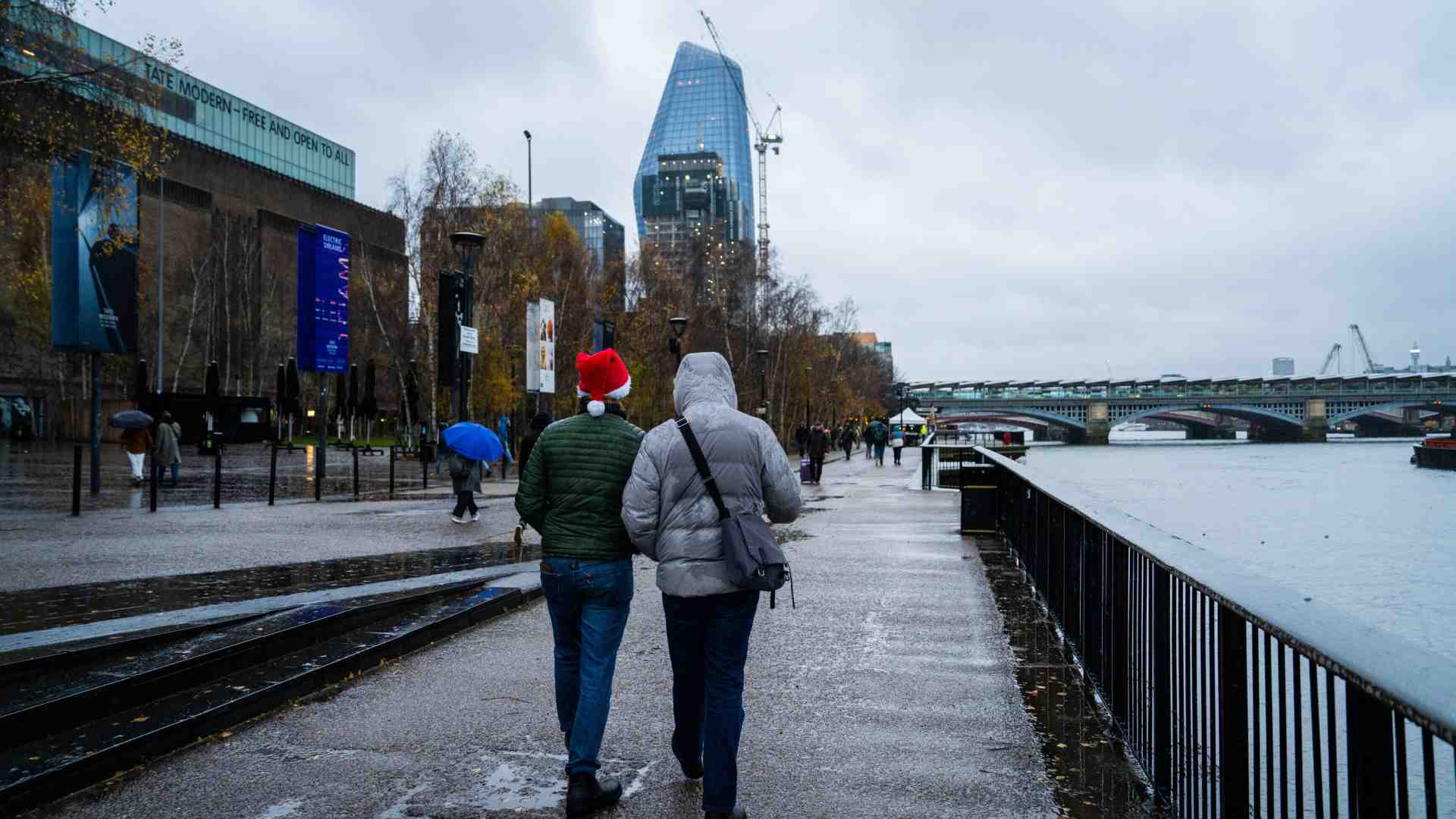 Immagine di Incontrarsi a Londra, trovare il sesso e ritrovare anche il passato