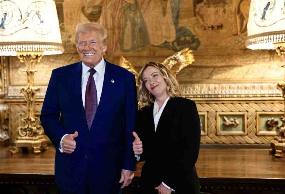 Meloni va a sorpresa da Trump a Mar-a-lago: pressing per Cecilia Sala