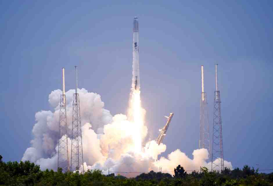 Tra critiche e smentite, tutto quello che c'è da dire su Starlink e l'intesa con Musk