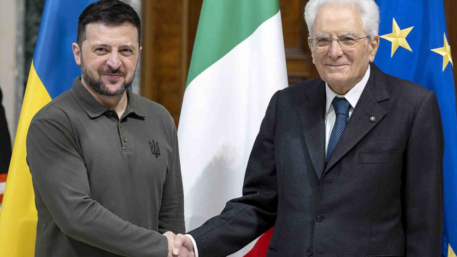 Immagine di Mattarella riceve Zelensky: "Dall'Italia pieno sostegno"