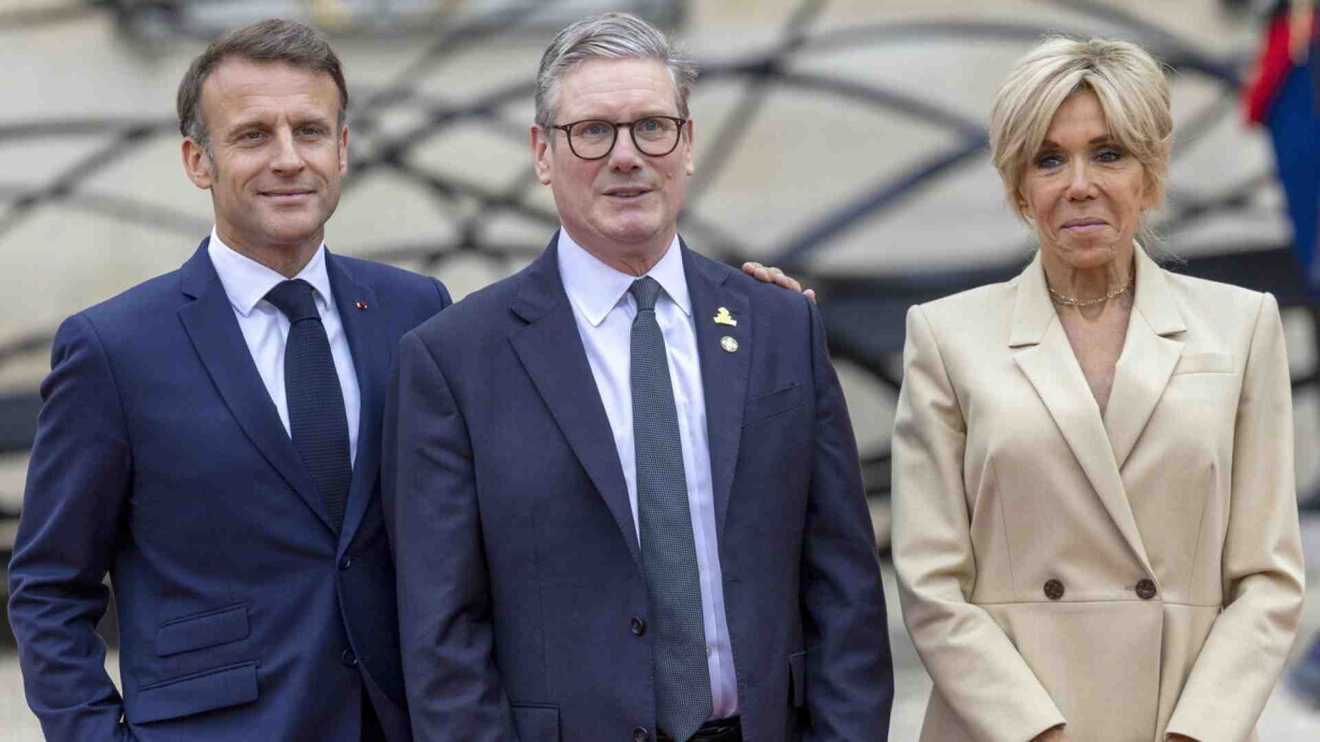 Immagine di Musk vorrebbe estromettere Starmer e sostituirlo con un esponente di Reform Uk, dice il Ft