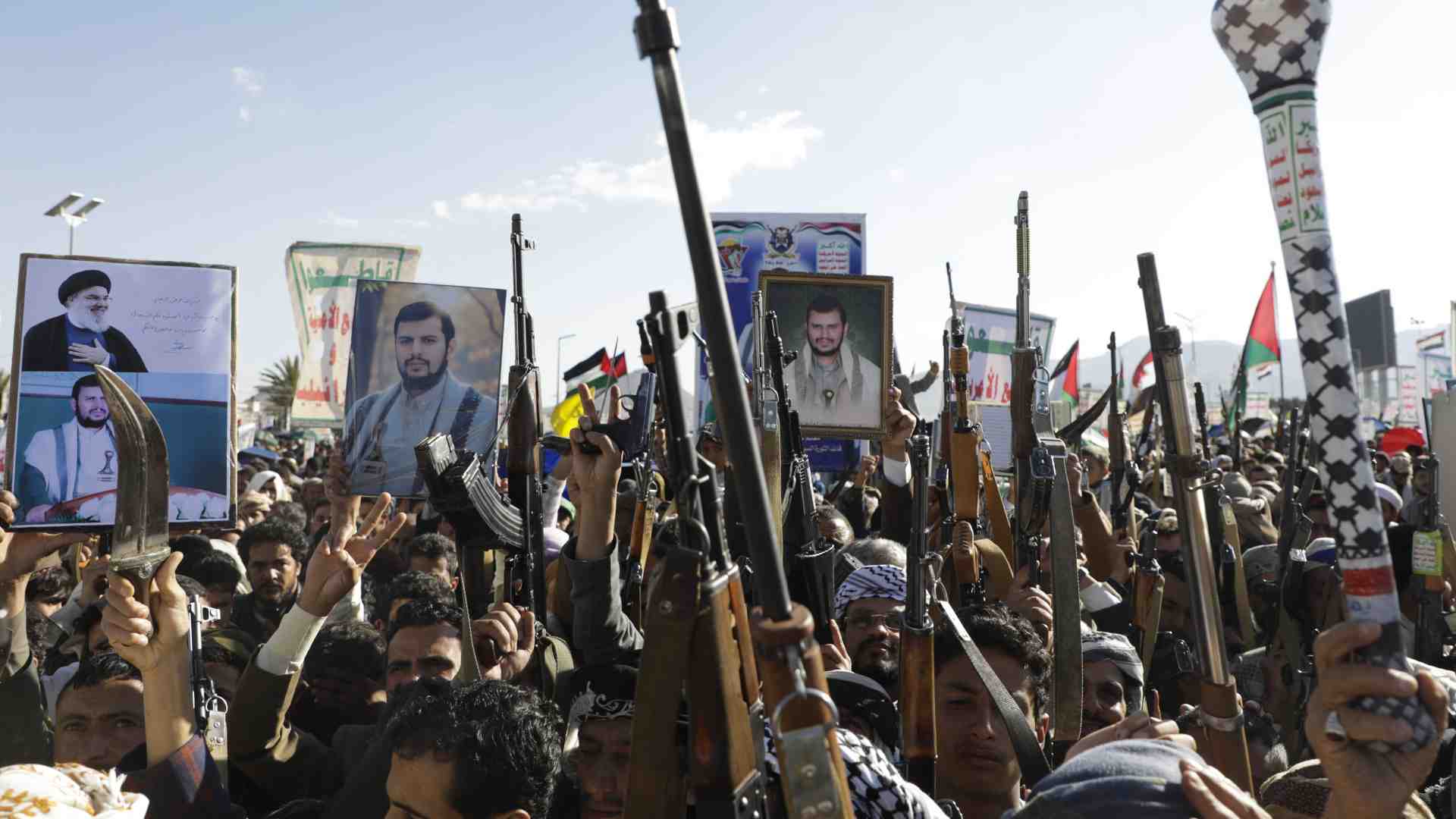 Immagine di Gli attacchi di americani e israeliani nello Yemen per fermare gli houthi