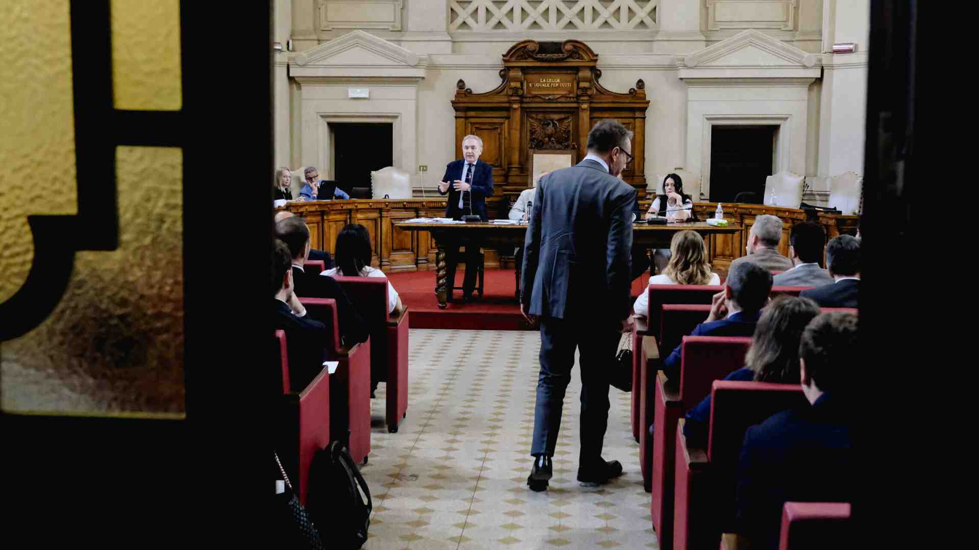Immagine di Le “frasi forti” sulle magliette delle toghe contro la separazione delle carriere
