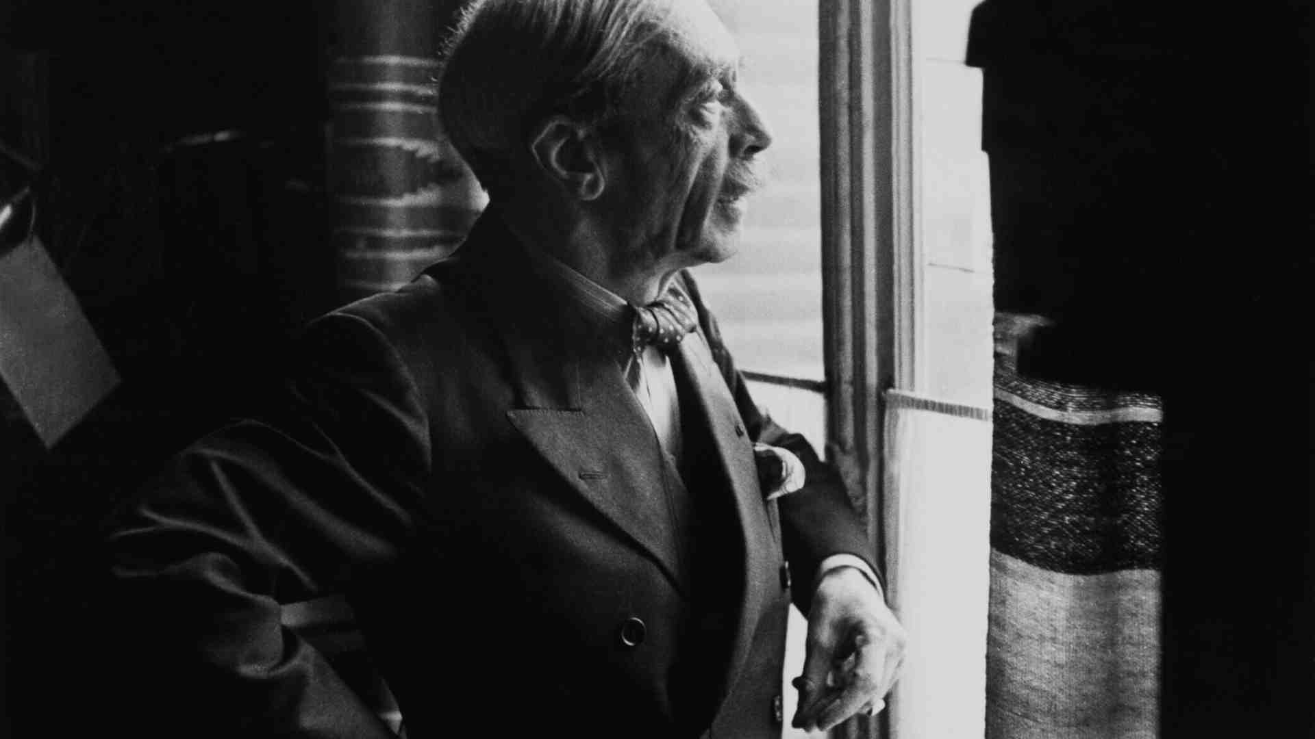 Immagine di Valéry e una poesia che per raggiungere l’assoluto scivolava nel pomposo
