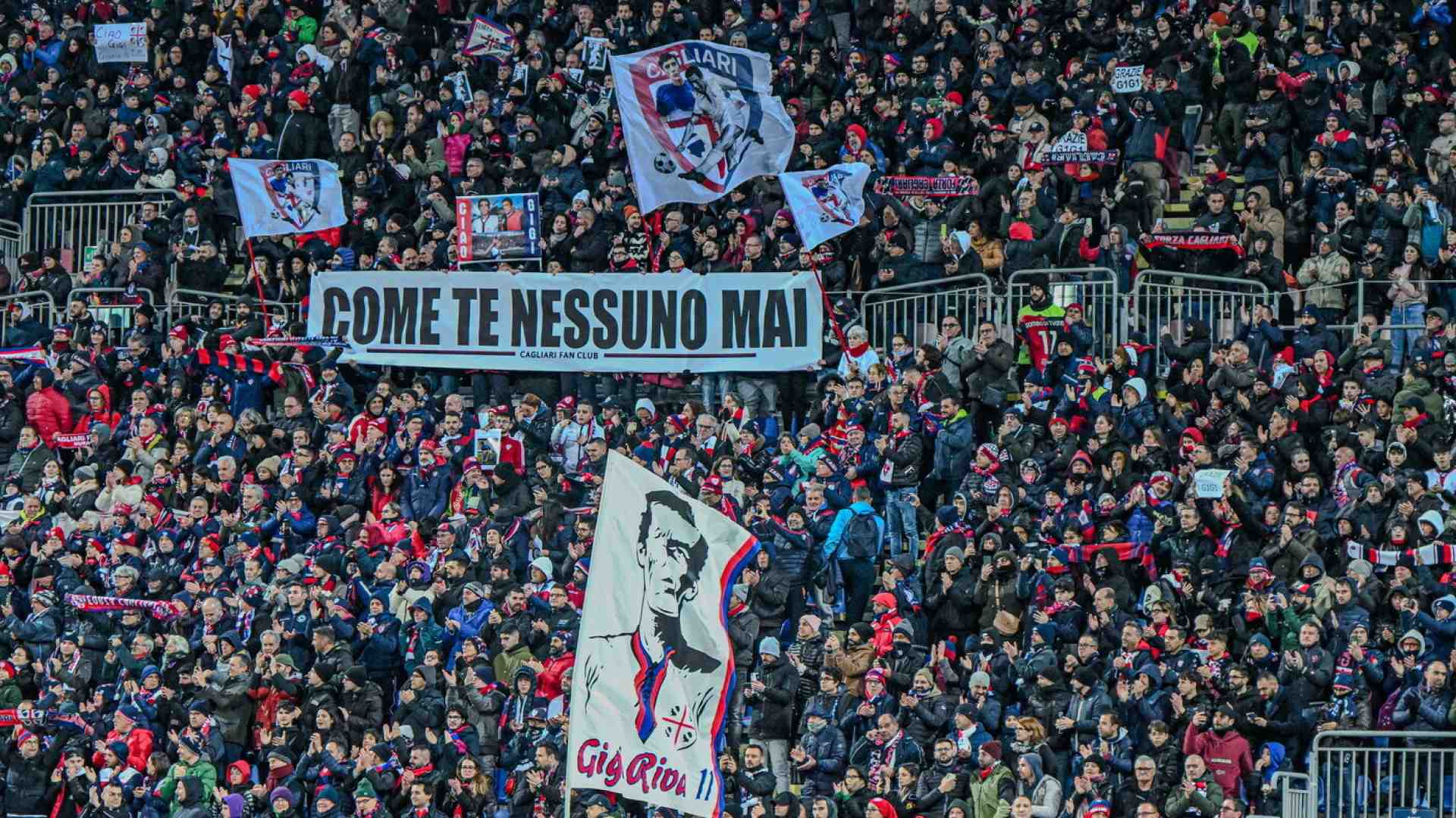 Immagine di Gigi Riva è ancora a Cagliari