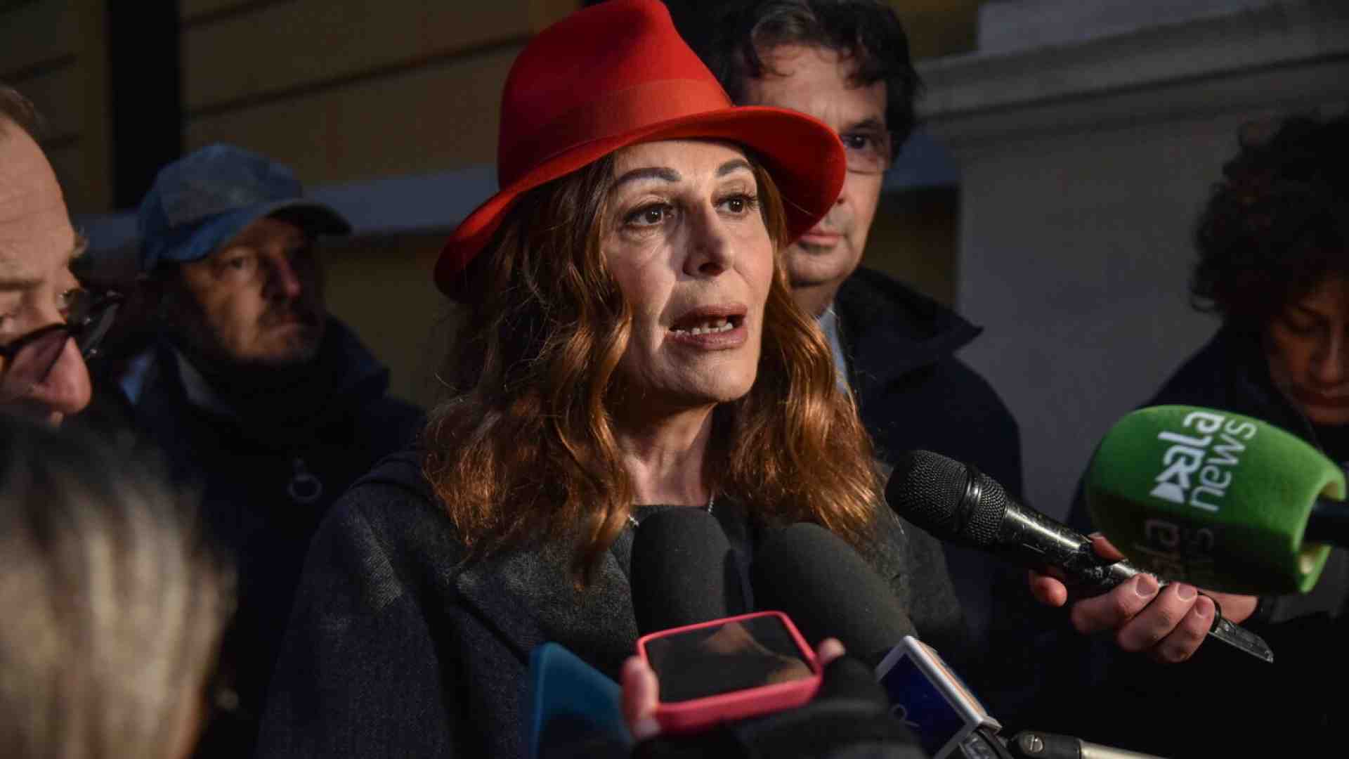 Immagine di Mozione di sfiducia per Santanchè. Avs segue il M5s