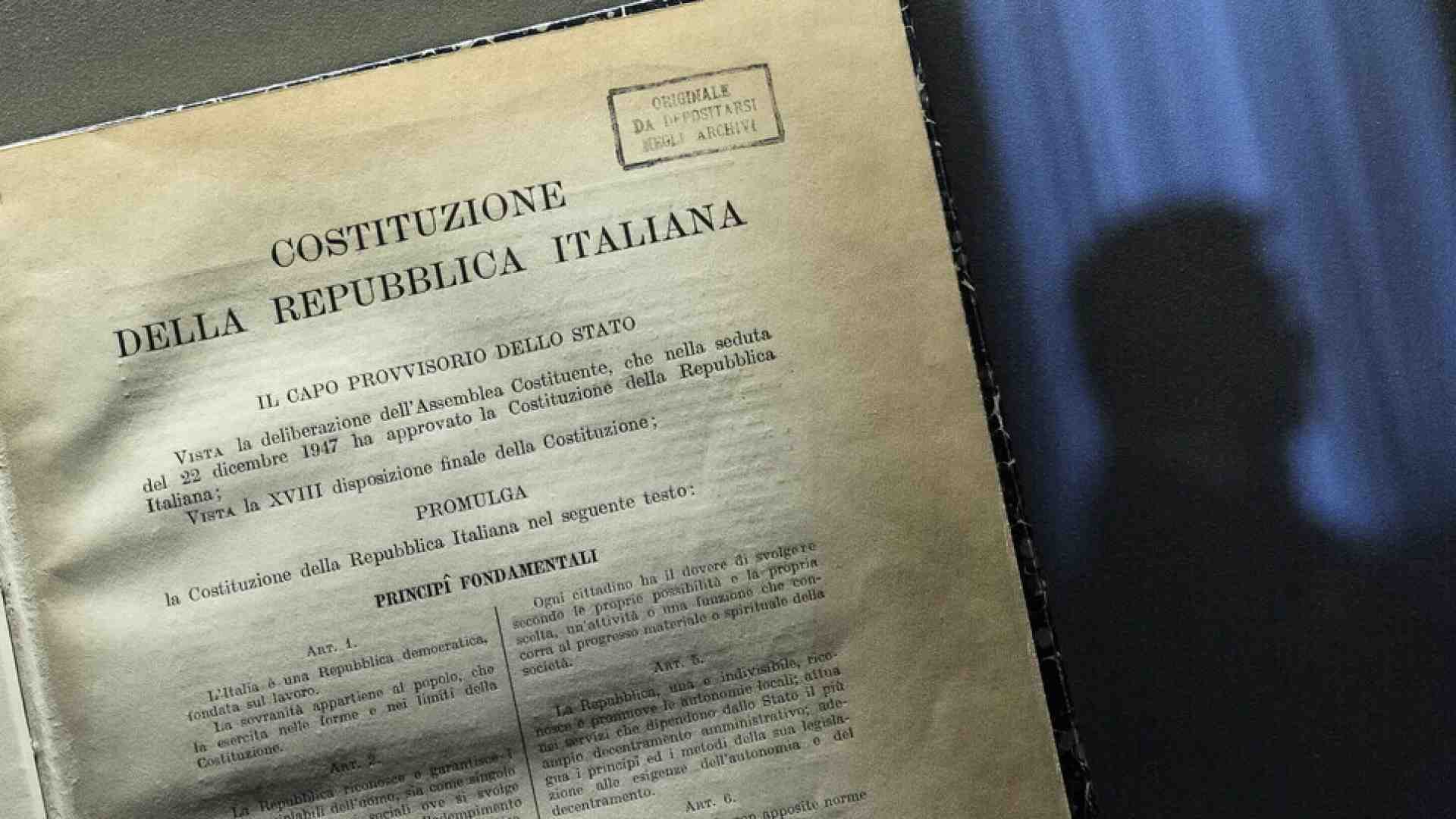 Immagine di Dopo ambiente, sport e animali, i partiti vogliono inserire in Costituzione anche le vittime dei reati